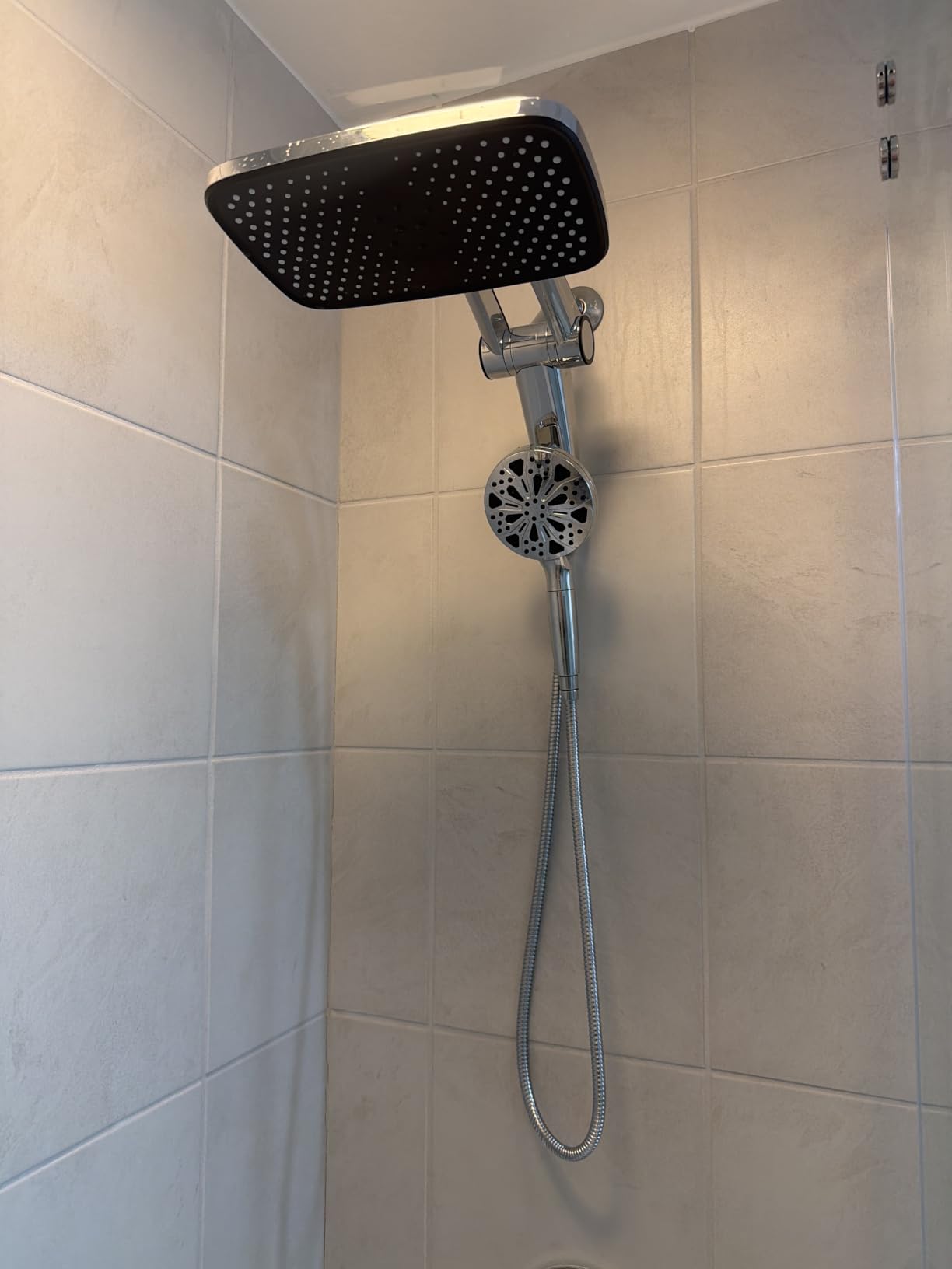 Rain Shower Head with Filtered Handheld High Pressure Rainfall Shower Heads with Handheld Spray Combo Adjustable One-Piece Stand Dual Shower Head Built-in Magnetic Docking and Power Jets customer photo 2