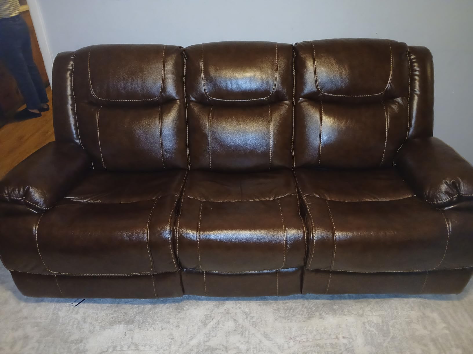 EBELLO Genuine Leather Recliner Manual 3 Seat Sofa Couch for Living Room, 3 Seater Reclining Sofa Chair with Headrest and Armrest, Modern Durable Home Furniture for Meeting Room, Vintage Brown customer photo 1