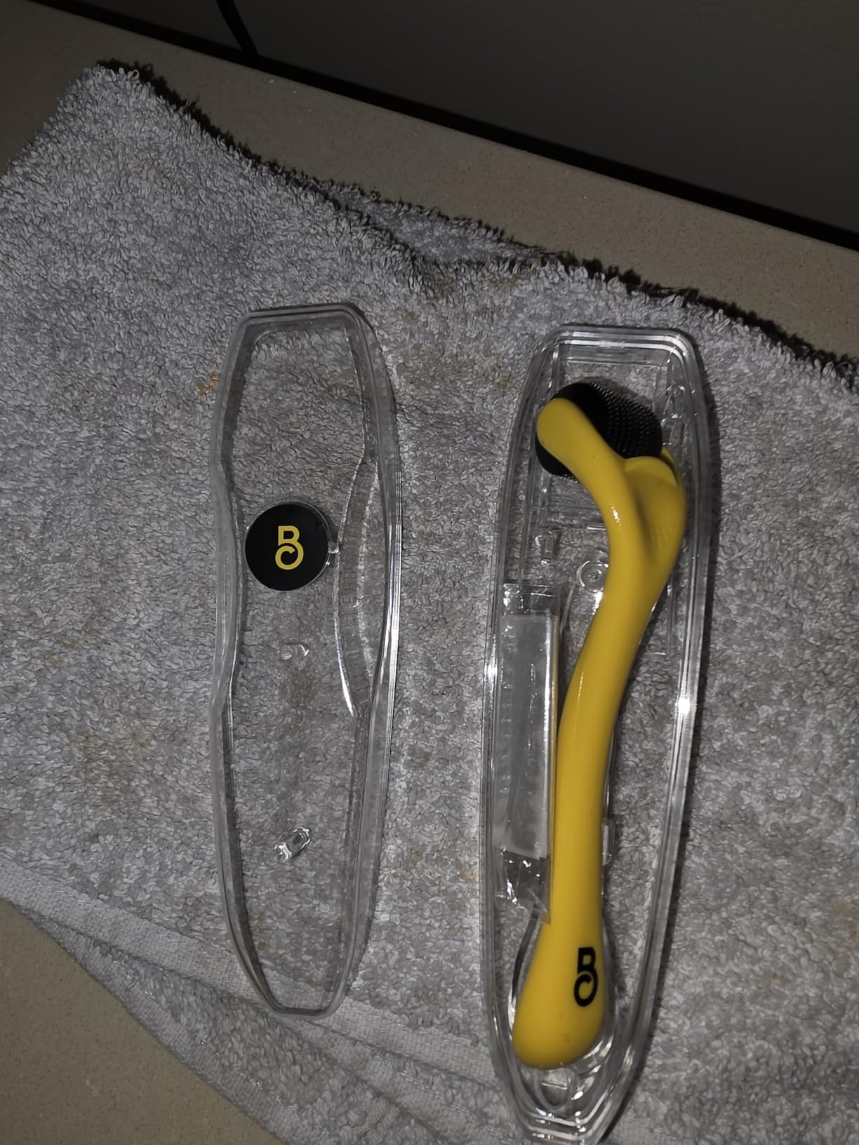 The Beard Club Derma Roller for Face, Body and Scalp - Microneedling for Men and Women with 540 Titanium Microneedles - Beard Roller & Micro Needling Scalp Hair (Yellow & Black) customer photo 1