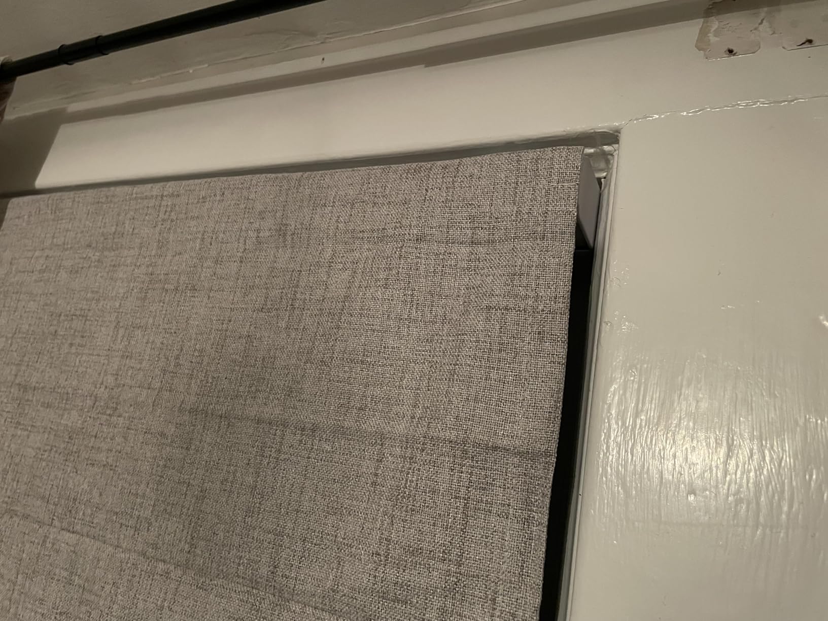 Joydeco Cordless Roman Shades, Linen Fabric Window Blinds, Thermal Insulated Blackout Blinds, Room Darkening Shades for Indoor Windows, Easy to Install, 34