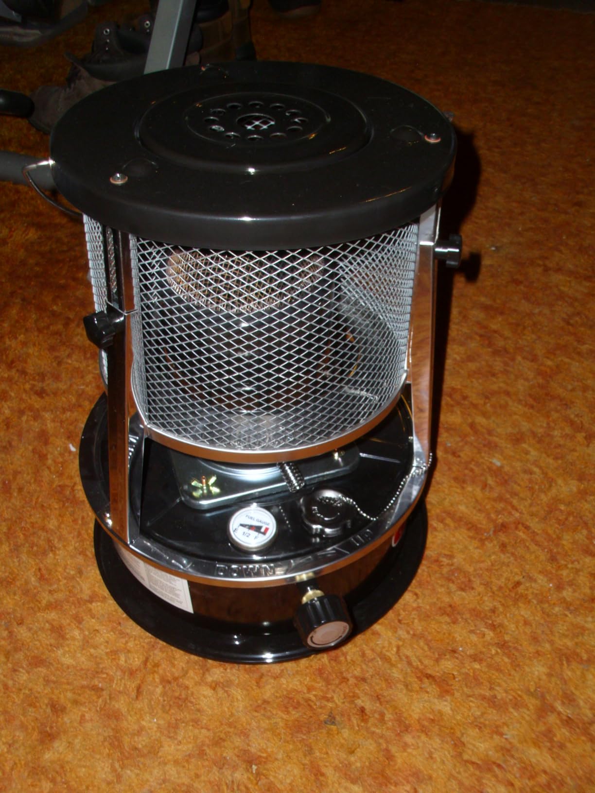 9,000 BTU Kerosene Heater, Kerosene Heaters for Indoor Use, Non Electric, 2 in 1 Stove & Heater, Adjustable Height, Portable, Emergency, for Camping, Cooking, Garage, Home, Black customer photo 2
