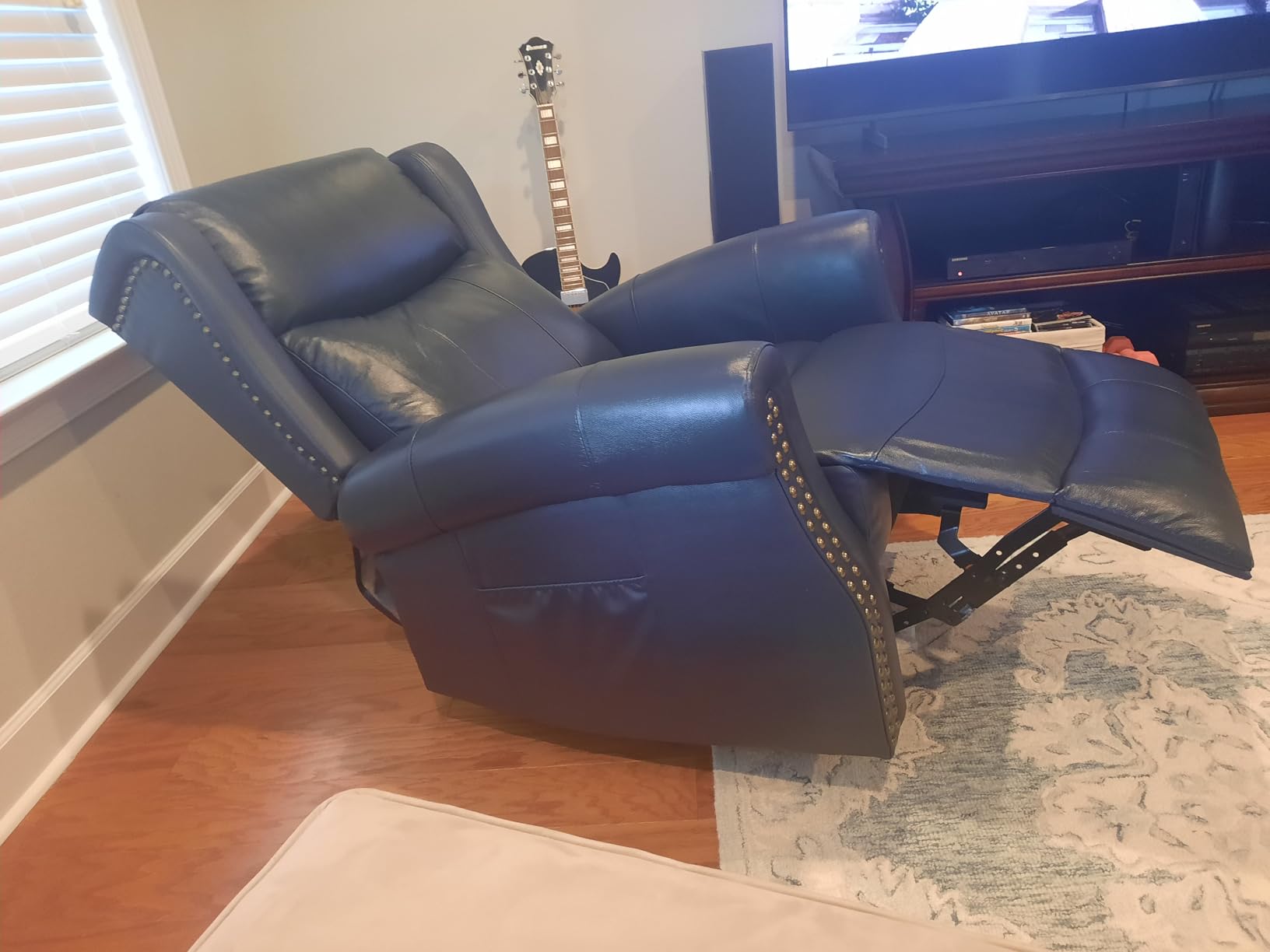 PELUMY Genuine Leather Recliner Chair for Adults, 360° Swivel Glider Rocker with Heat & Vibrating Massage, Push Back Recliner Chair, Lounge Chair for Living Room, Bedroom, Nursery (Burgundy Brown) customer photo 2