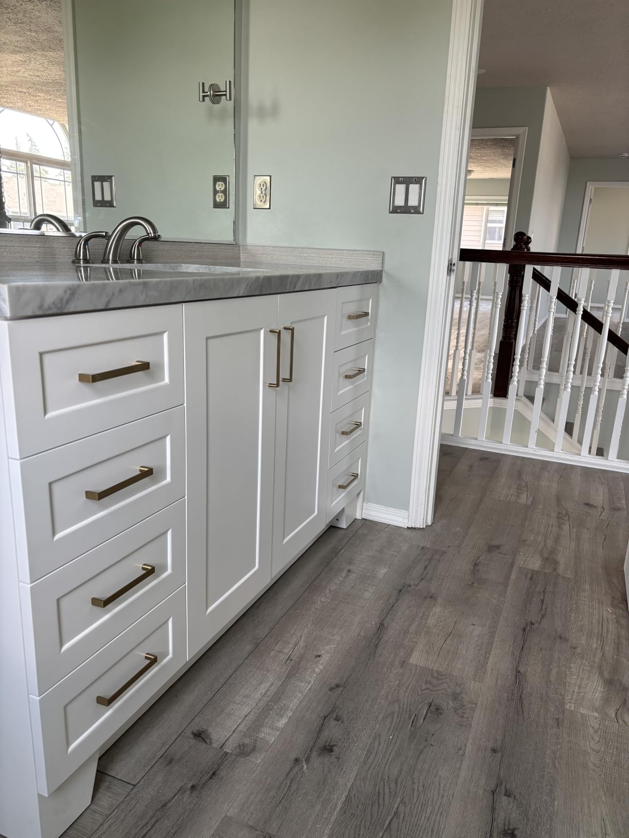 DKB Emilia 60 Inch Bathroom Vanity Single Sink - White Bathroom Vanity with Sink, 1.5