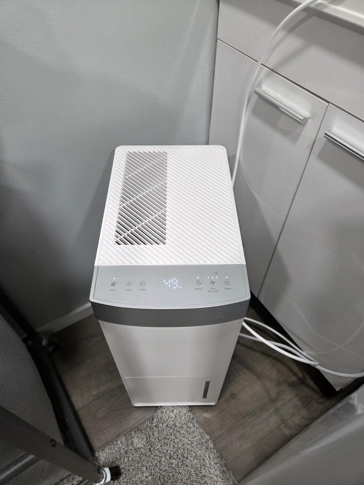 AEOCKY Dehumidifier with Pump Energy Star Most Efficient 2024, 5500 Sq.Ft, Max 105 Pint/Day with Drain Hose for Basement, Bedroom, Home, Bathroom, Intelligent Humidistat customer photo 2