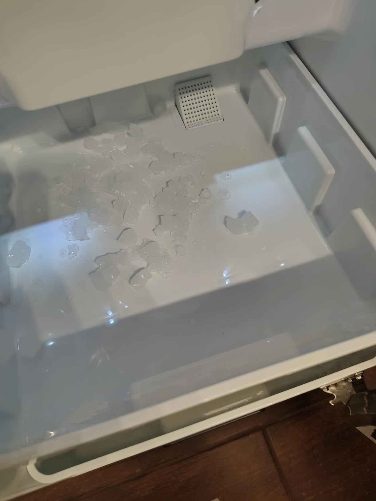 Electactic Nugget Ice Machine, Commercial Undercounter Ice Maker, 66Lbs/Day customer photo 2