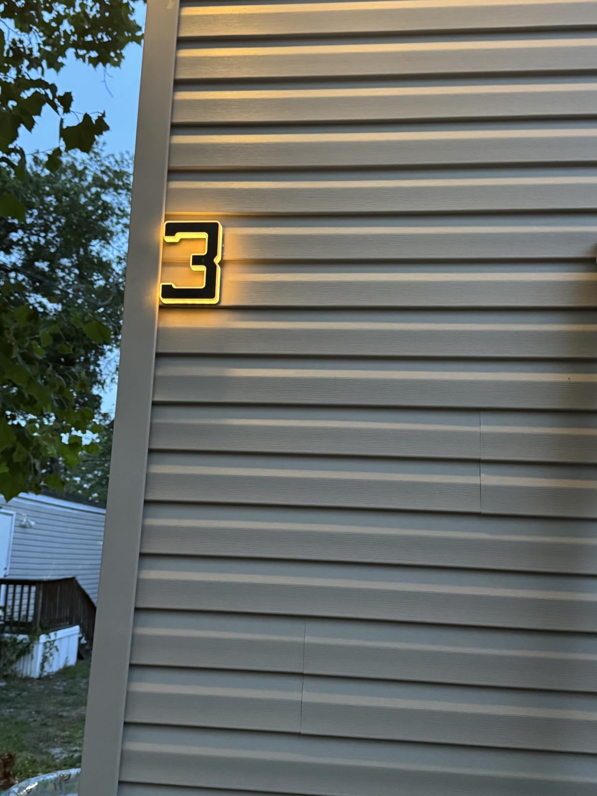 ISUNMEA 6.7 Inch Solar Lighted House Numbers for Outside, LED Backlit Waterproof Address Signs for Houses customer photo 1