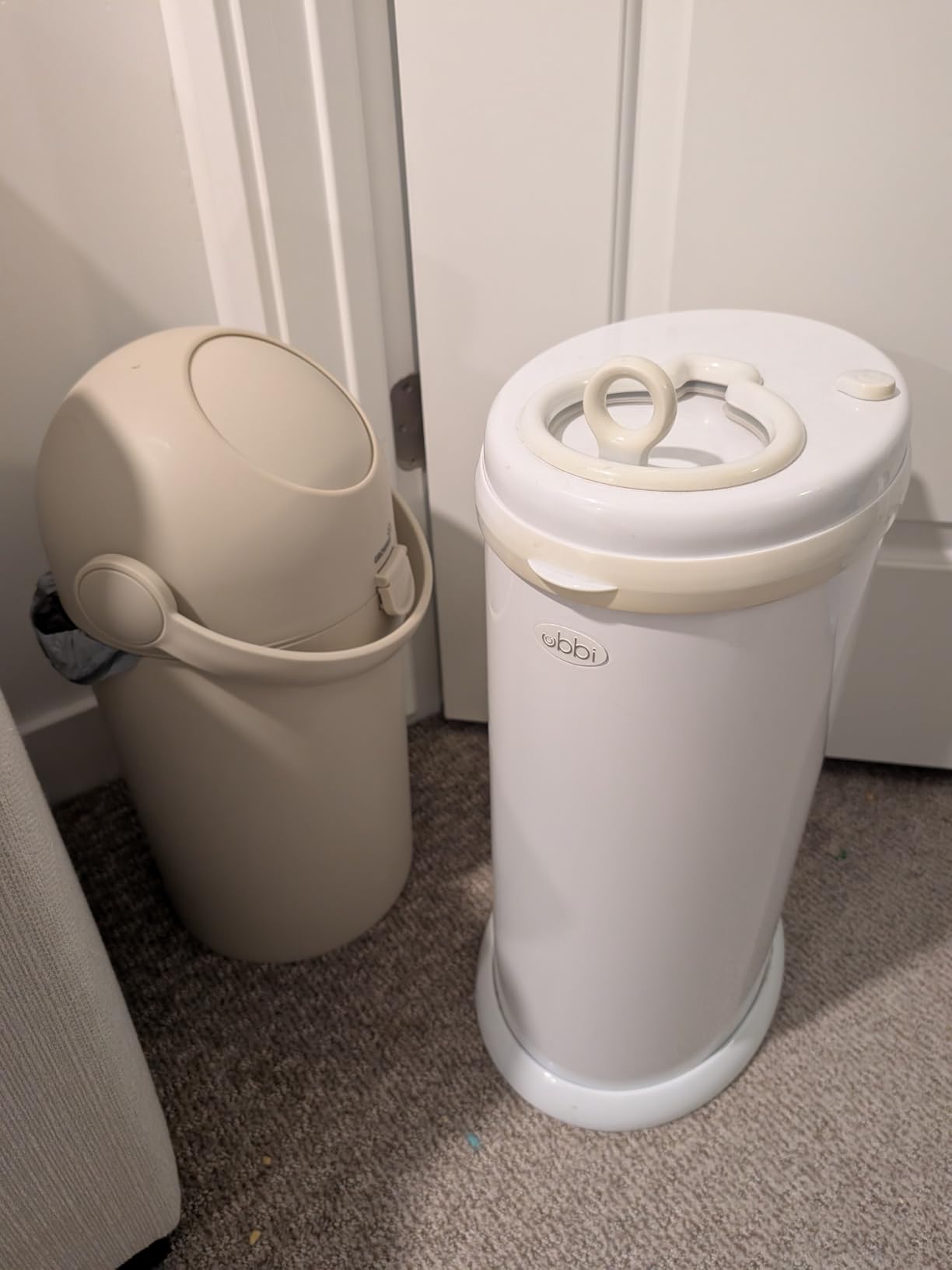 Grownsy Odor-Locking Baby Diaper Pail with Dual-Barrier Design, White - No Special Bag Required, Parent-Friendly One-Handed Operation, Space-Saving Nursery Fit customer photo 1