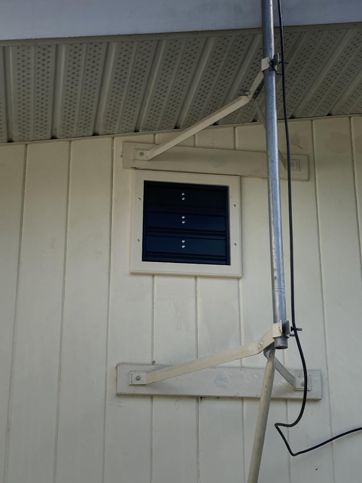 10'' Upgraded Shutter Exhaust Fan with Thermostat & Remote Control | Automatic On/Off by Temperature, 890 CFM Wall Mounted Garage Fan for Attic, Greenhouses, Sheds, Chicken Coops & Shops customer photo 2