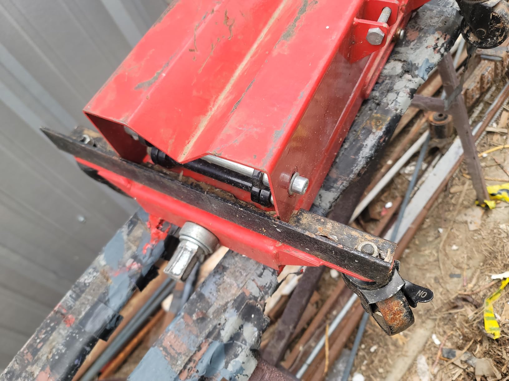 450 LBS Transmission Jack, Heavy-Duty Auto Repair Lifting Jack | Adjustable Low Profile Transmission Jack with Safety Straps & 4 Swivel Wheels, Red customer photo 1