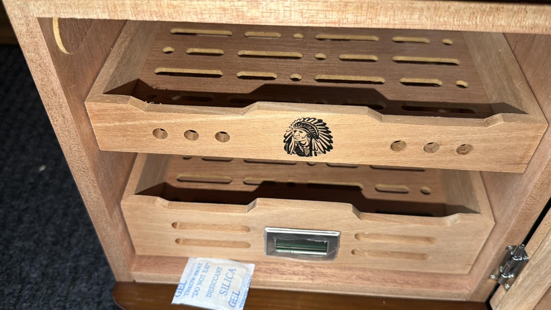 XIFEI Cigar Humidor Cabinet, Glass Top Humidors with Adjustable LED Lighting, Acrylic & Glass Tube, Digital Hygrometer, 2 Humidifiers, Cedar Wood Humidor with Accessory Drawer customer photo 1