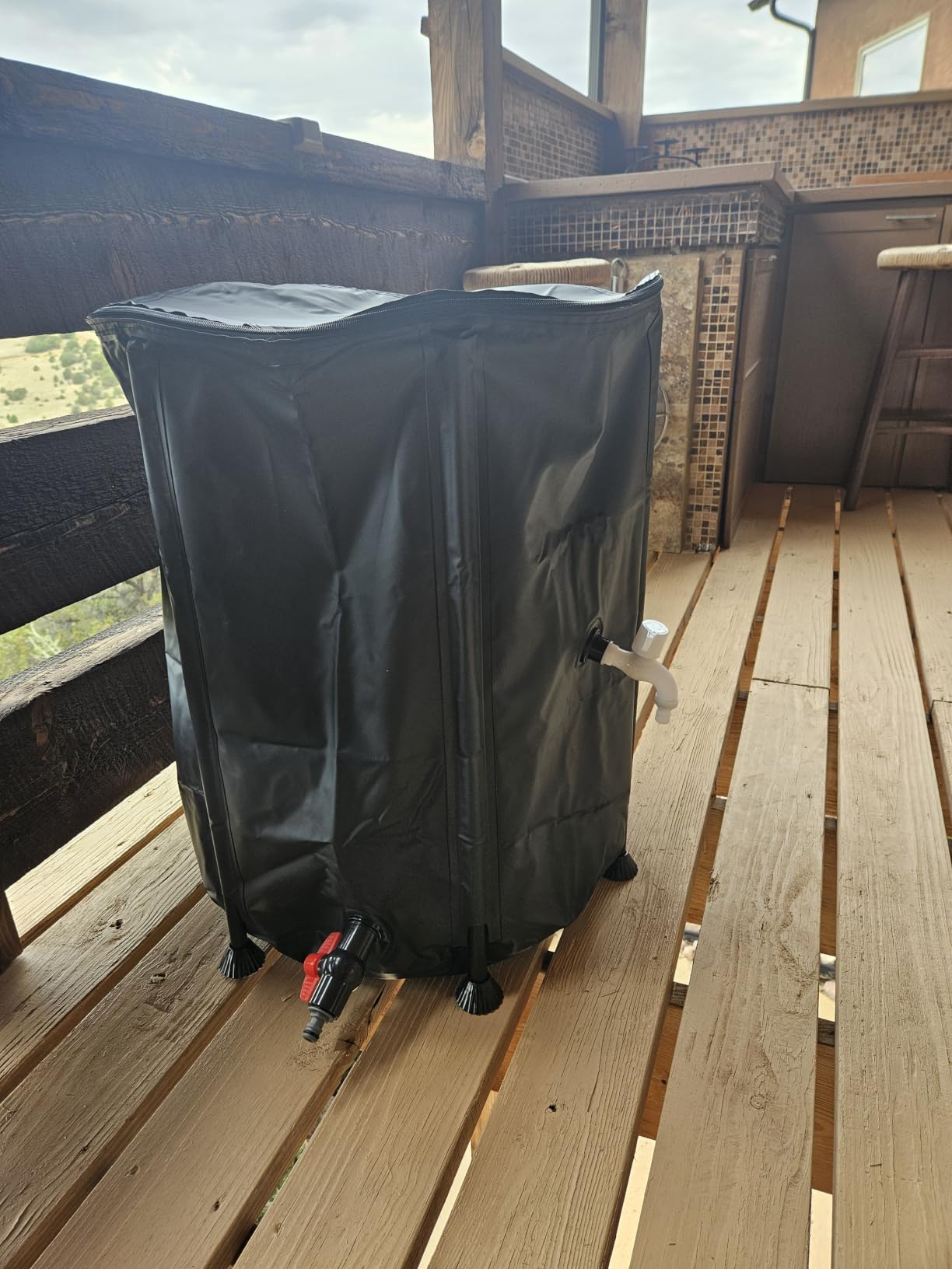 Collapsible Rain Barrel Water Storage Containers-105 Gallon Portable Rainwater Collect System Water Tank to Collect Rainwater from Gutter Downspout Water Catcher with Spigots, Filter & Overflow Kits customer photo 1