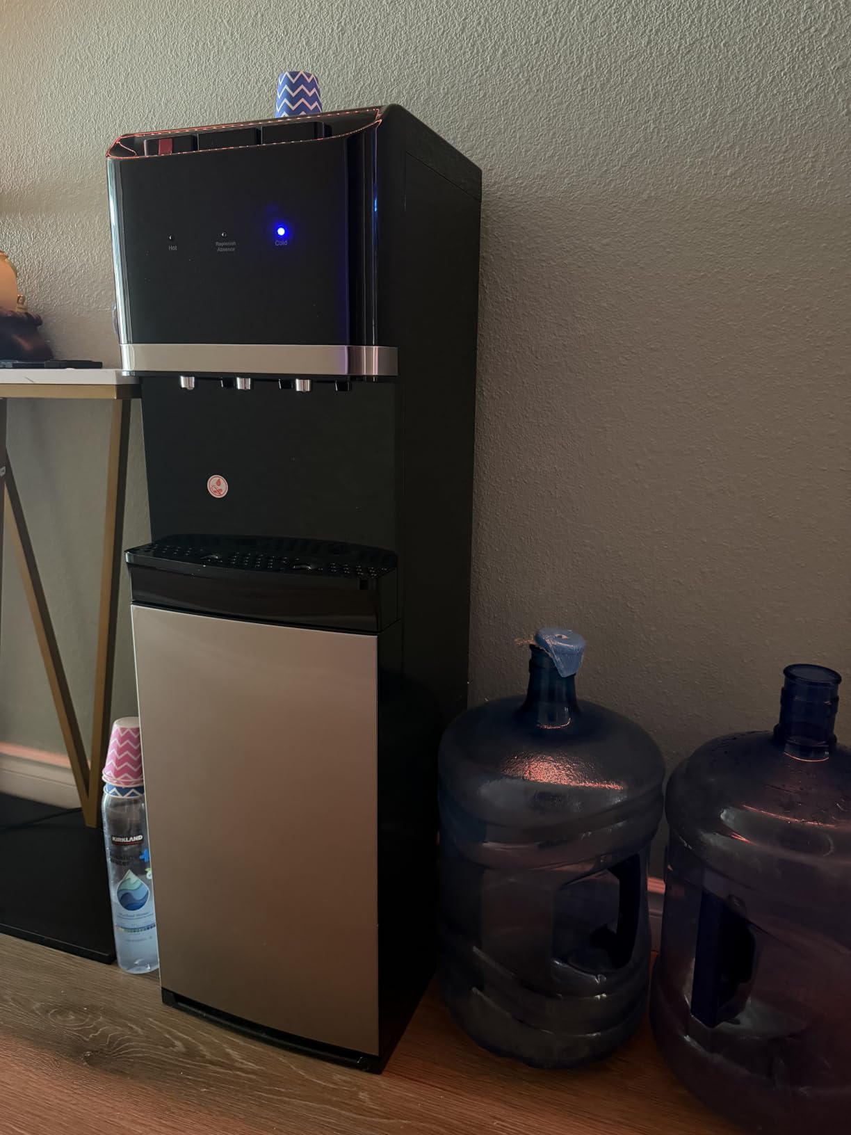 Bottom Loading Water Cooler Dispenser for 5 Gallon Bottles, Stainless Steel Water Cooler with 3 Temperature Settings - Hot, Cold & Room Water, Ideal Design for Home & Office, Deep Black customer photo 1