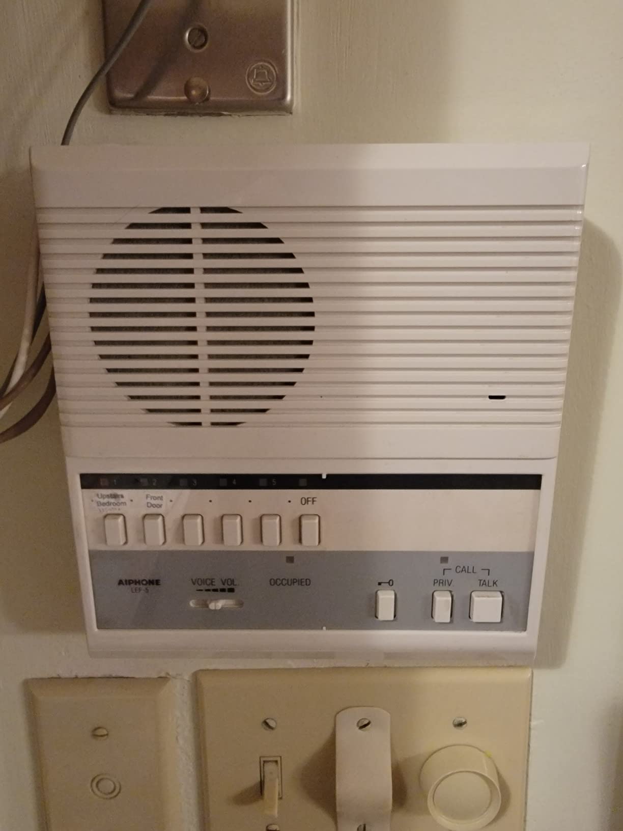 Aiphone LEF-5 Open Voice Selective Call Master Intercom with Door-Release Button, Accepts Up to Five Connecting Door, Sub-Master, or Master Intercoms customer photo 1