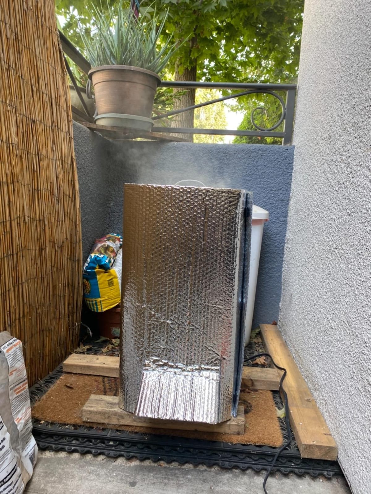Smokehouse Little Chief Front Load Smoker, Low to Mid Temperature Smoker for Fish, Jerky, Cheese, Sausage & Other Meats, Smoke Up to 25 Pounds of Meat & Fish customer photo 2