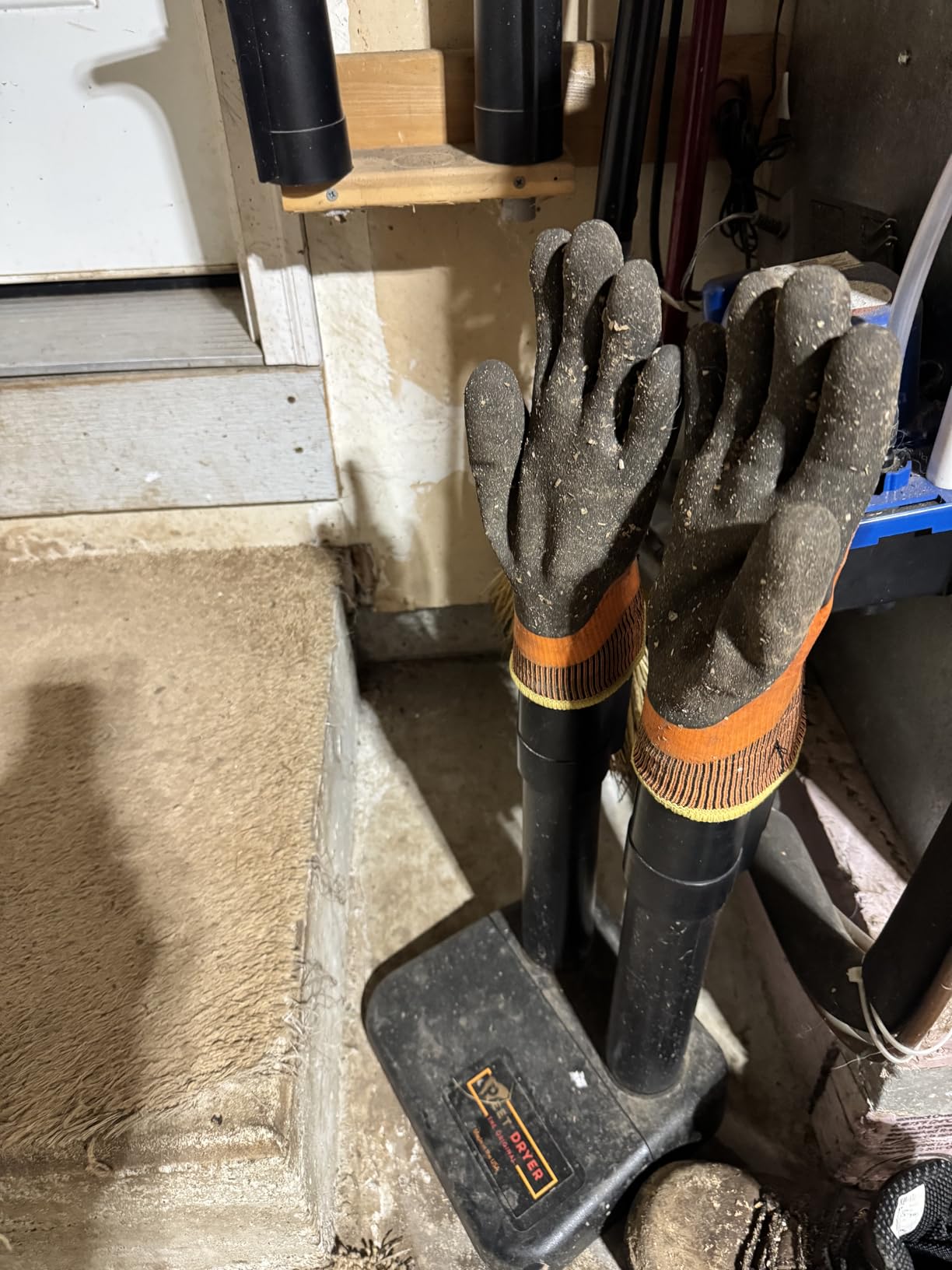 PEET Original Dryer, Electric Shoe Dryer for Work Boots, Outdoor Gear, Athletic Gear, Silent, Energy-Efficient, Made in USA customer photo 2