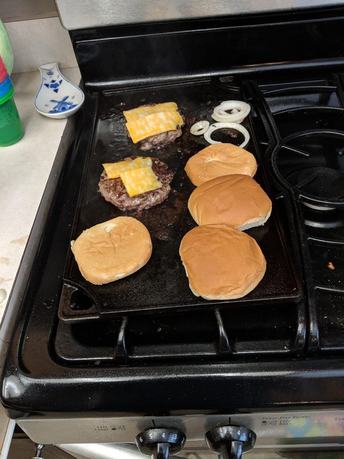 Lodge Reversible Cast Iron Grill/Griddle Pan, 16.75 x 9.5 Inches | Dual-Sided Double Burner Griddle for BBQ, Eggs, Pancakes & Burgers, PFAS-Free, Flat Top Cookware, Made in USA customer photo 2