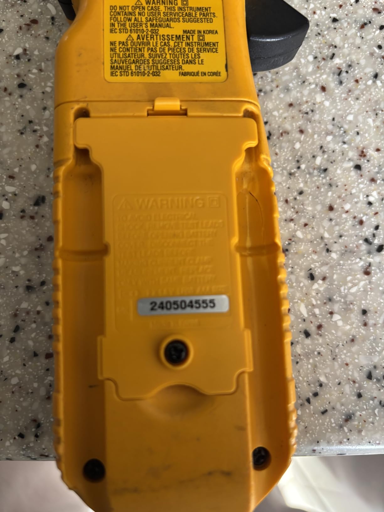 UEi DL369 Digital Clamp Meter HVAC Auto-Ranging 4000 Counts Volt Meter AC Amp Meter Measures AC Current AC/DC Voltage & Microamps Capacitance Resistance Diodes NCV Continuity Tester Live Wire Test customer photo 1