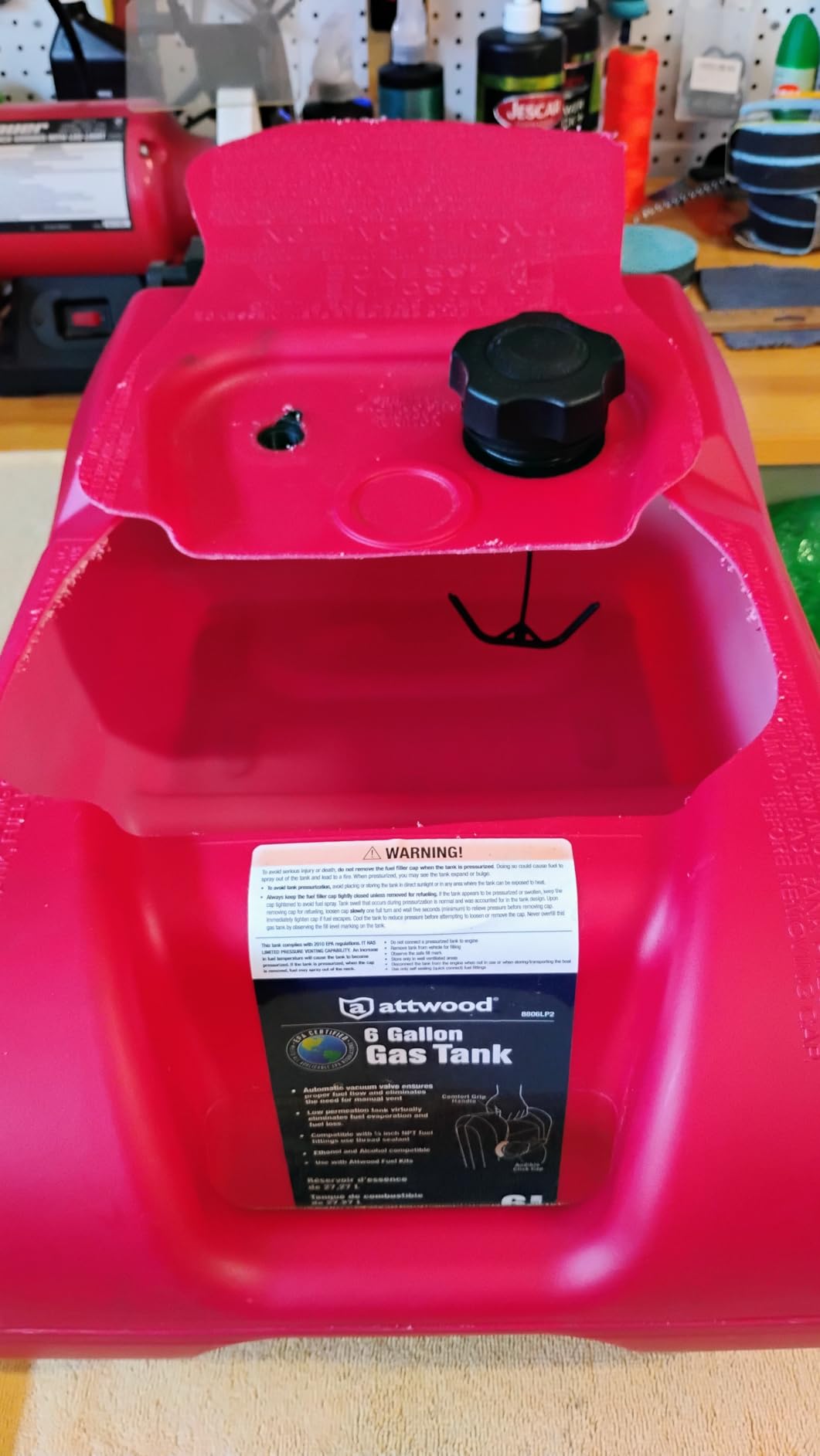 Attwood EPA and CARB Certified 6-Gallon Portable Marine Boat Fuel Tank customer photo 2
