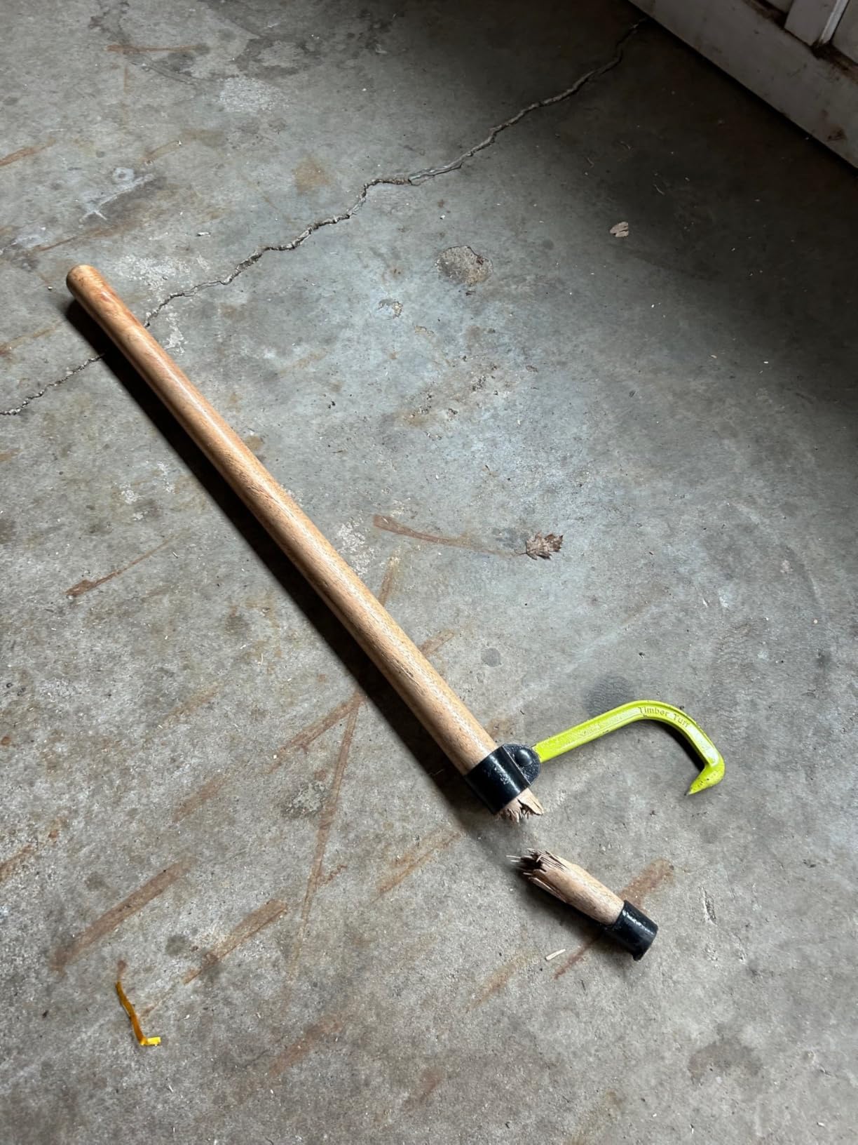 Timber Tuff 4-Foot Cant Log Roller, Lightweight Wood Handle and Hook Tool for Heavy-Duty Lifting, Lumber, Logging, and Firewood, TMW-30, Brown customer photo 1