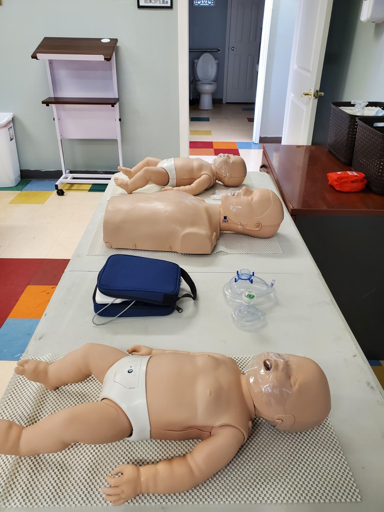 PRESTAN CPR Training Manikin, 1 Adult/1 Child/1 Infant, Medium Tone customer photo 1