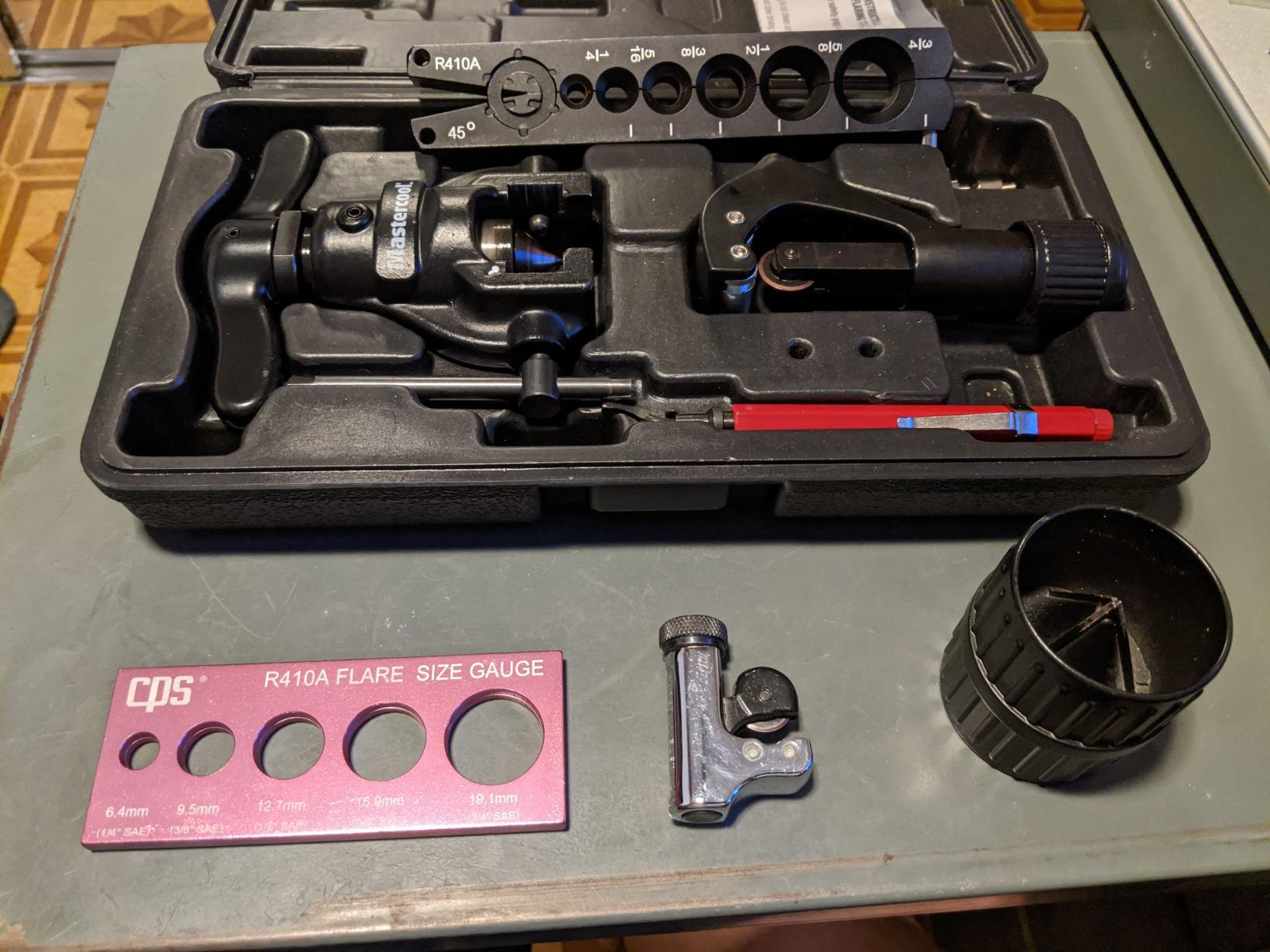 Mastercool 70058-A Eccentric Flaring Tool Kit - Includes Cutter, Reamer, and Tool - 1/4