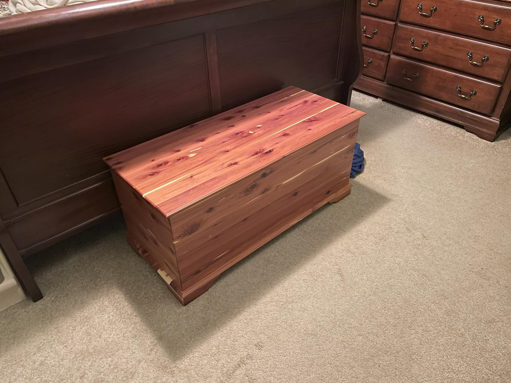 DutchCrafters Rustic Solid Wood Natural Wooden Cedar Chest, Aromatic Cedar Scent - Linen Blanket Storage Chest, Clothes Storage Trunk, End of Bed Storage Bench - Amish Made in USA (36