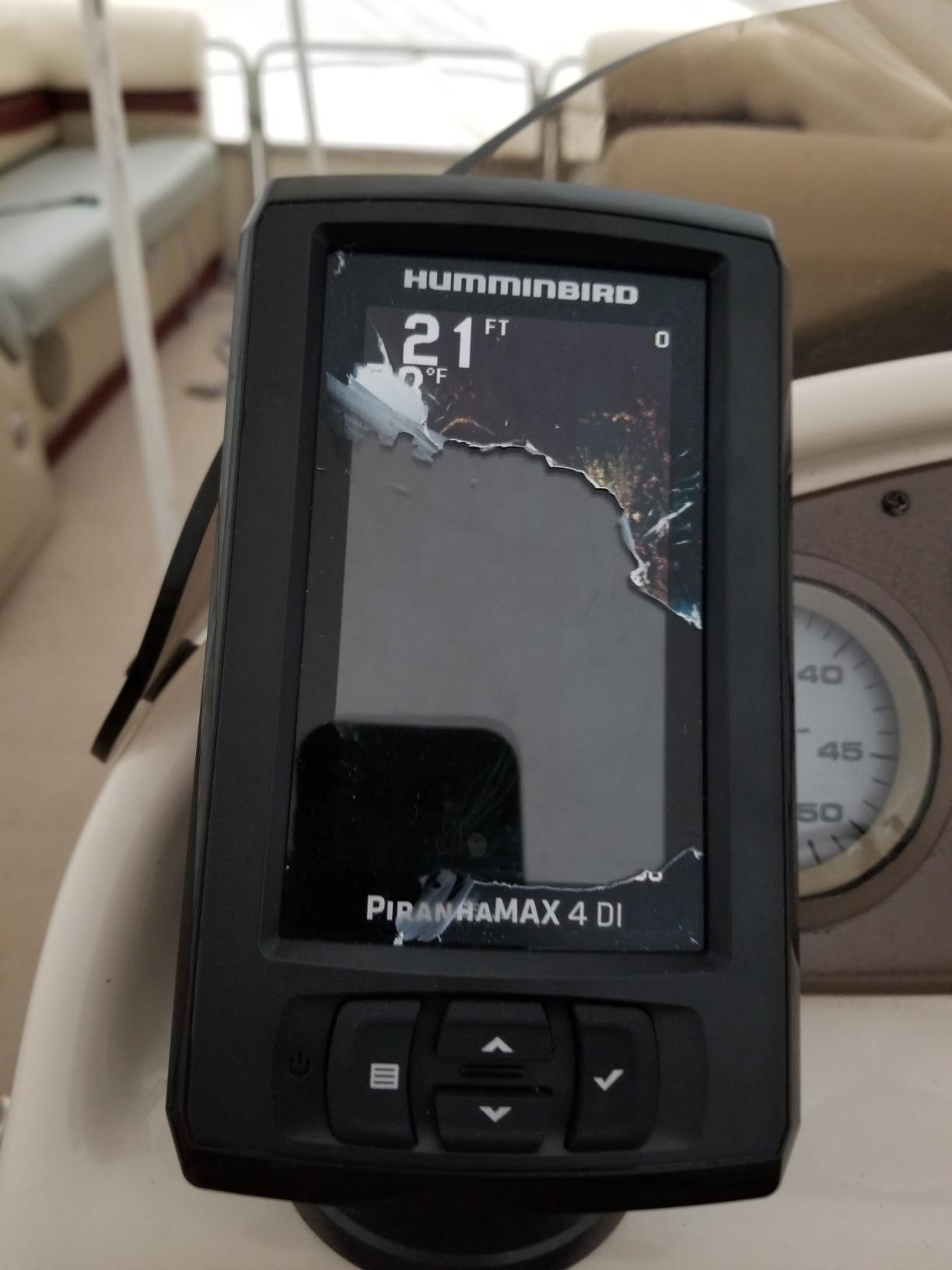 Humminbird PiranhaMAX 4 Fish Finder, Down Imaging customer photo 1