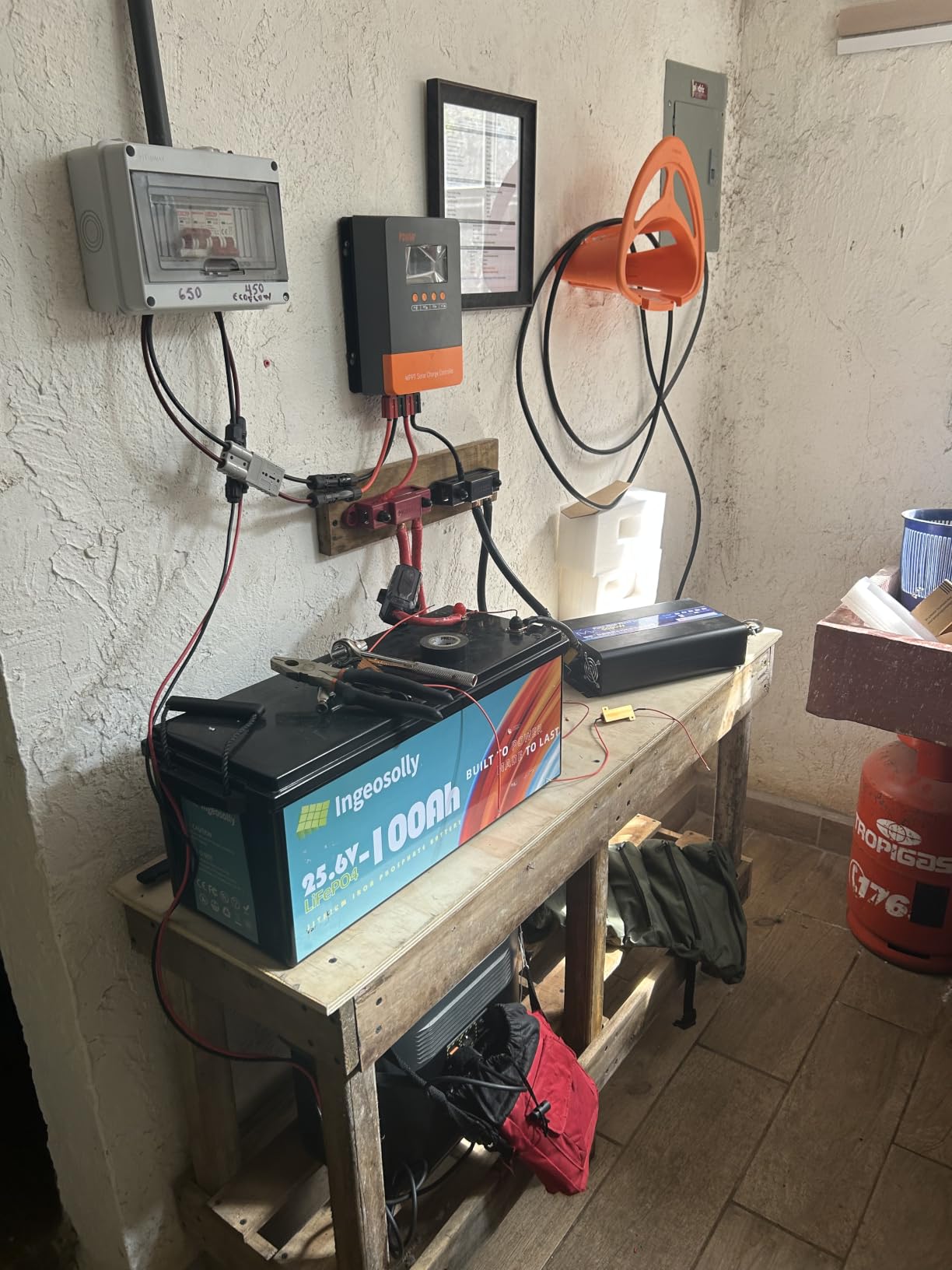 Victron Energy SmartSolar MPPT Solar Charge Controller 100V, 50A, 12/24V | Bluetooth Charge Controllers for Solar Panels customer photo 2