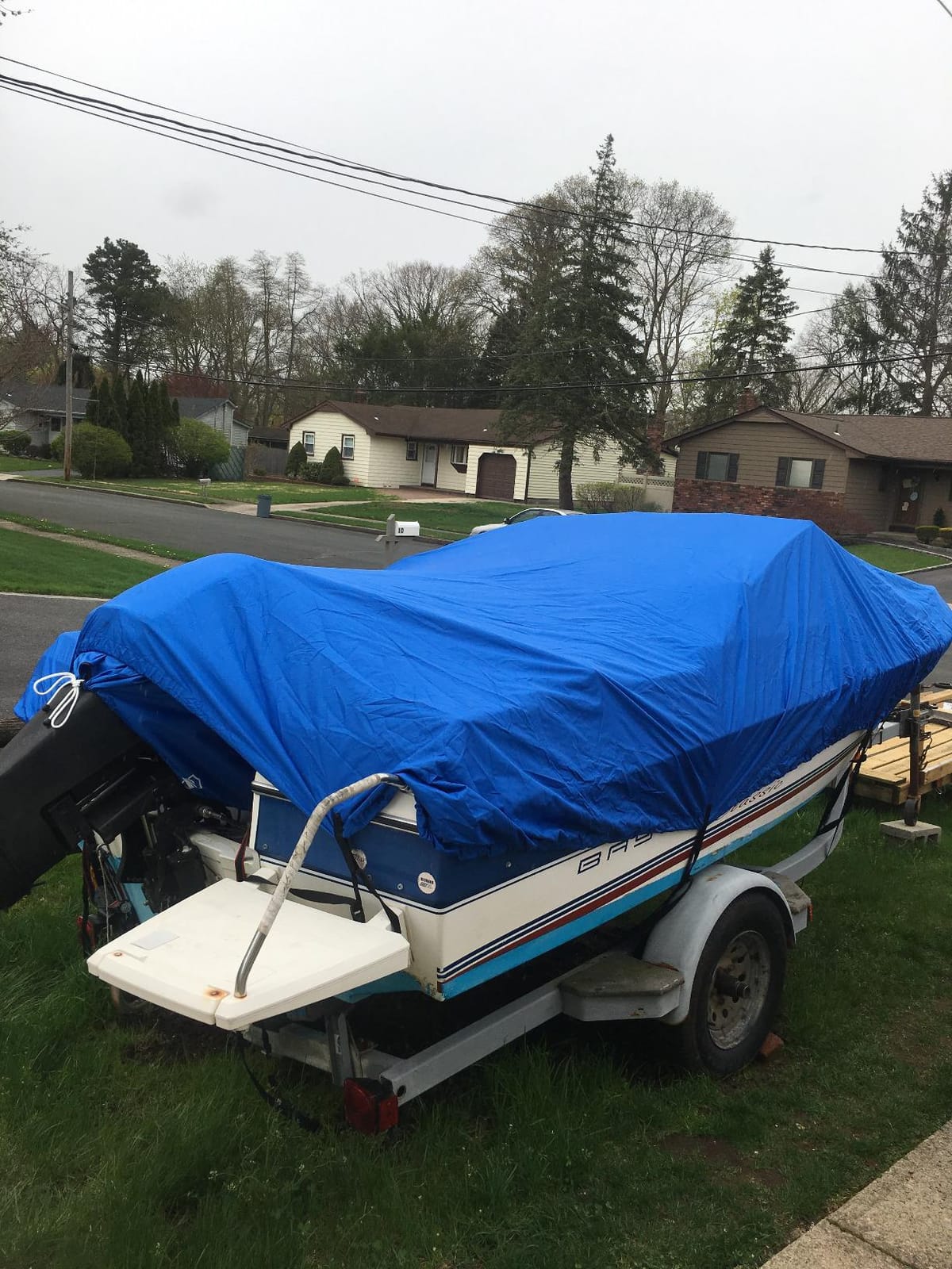 Seamander Solution-Dyed 600D Boat Cover 17'-19' - Marine Grade Waterproof V-Hull, Bass, Jon & Runabout Boat Cover up to 96
