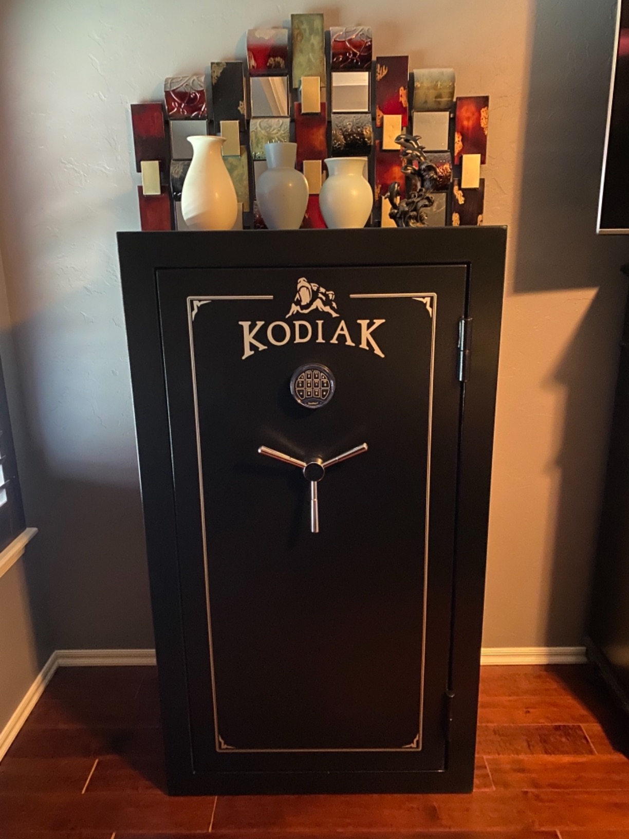 Kodiak Gun Safe for Rifles & Pistols, KBX5933 by Rhino Metals with New SafeX Security System, 46 Long Guns & 6 Handguns, 40 Minute Fire Protection, Door Organizer for Handguns & Ammo, 470lbs customer photo 2