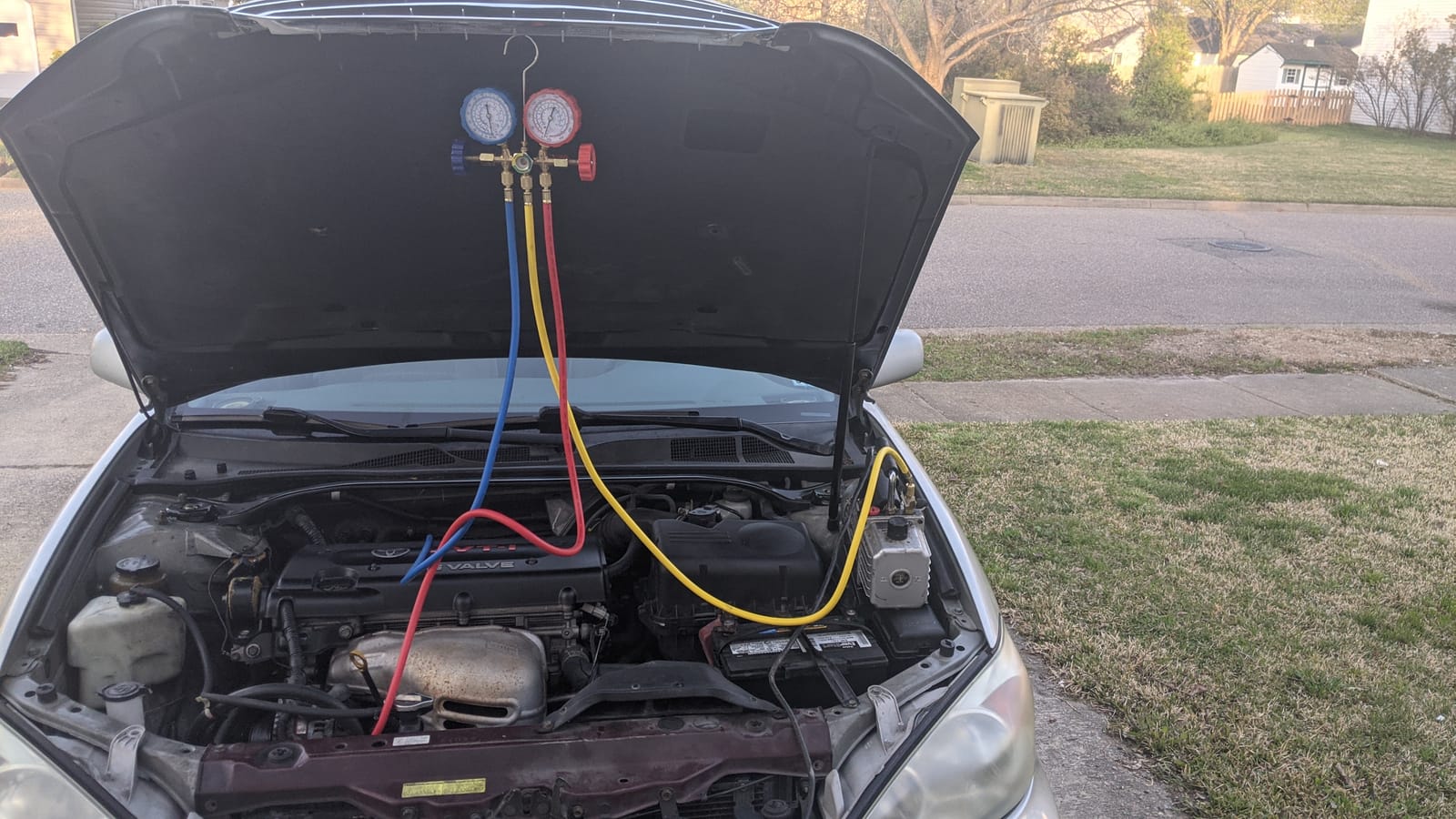 OMT AC Gauge Set for R134a, R12, R22, and R502, 5 ft Hoses | Includes R134a Couplers Self-Sealing & Piercing Can Taps 29° Adapter; Solid Brass Build; Ideal for Auto Freon Recharge customer photo 1