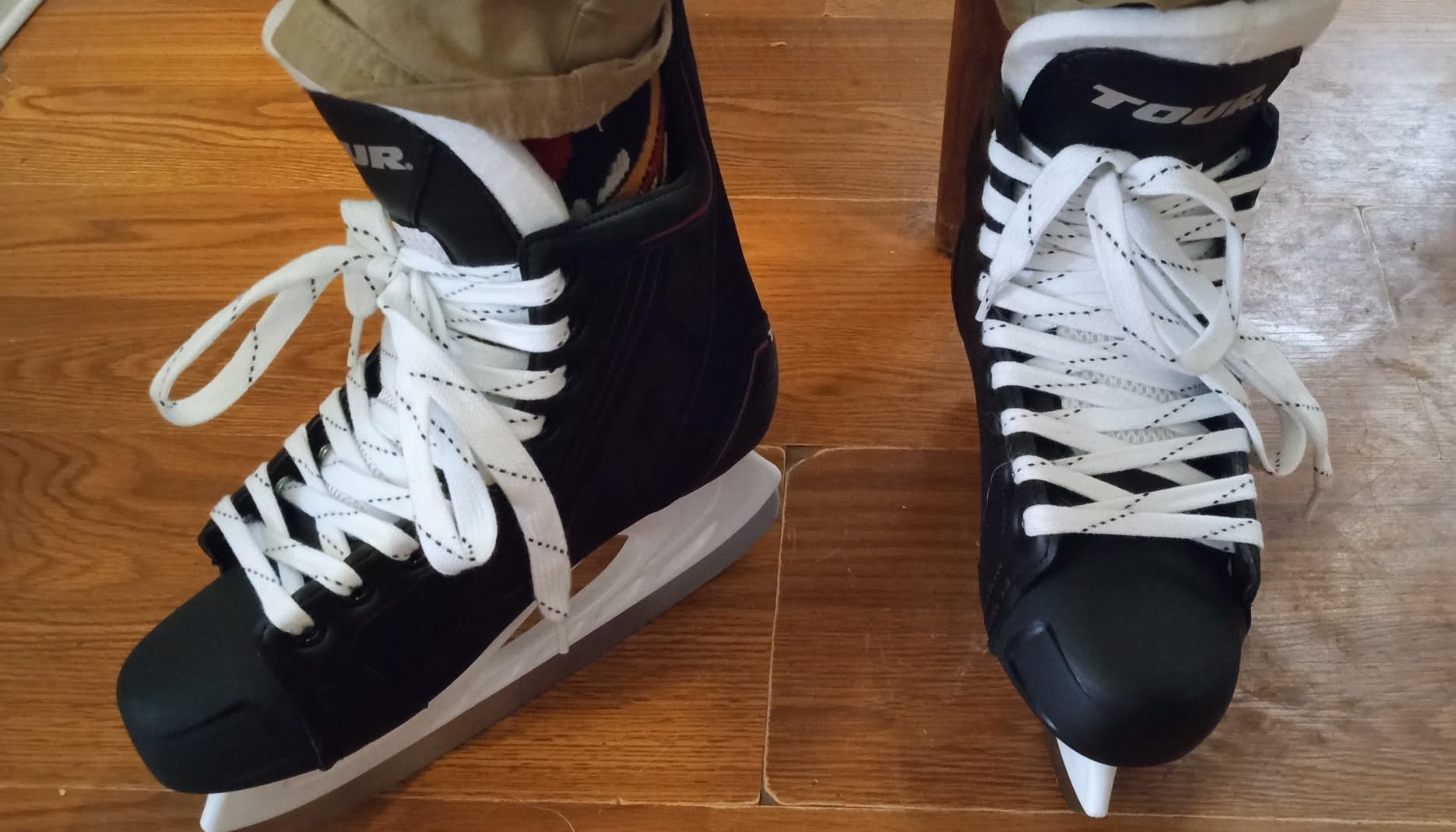 Tour Hockey TR-750 Ice Hockey Skates customer photo 1