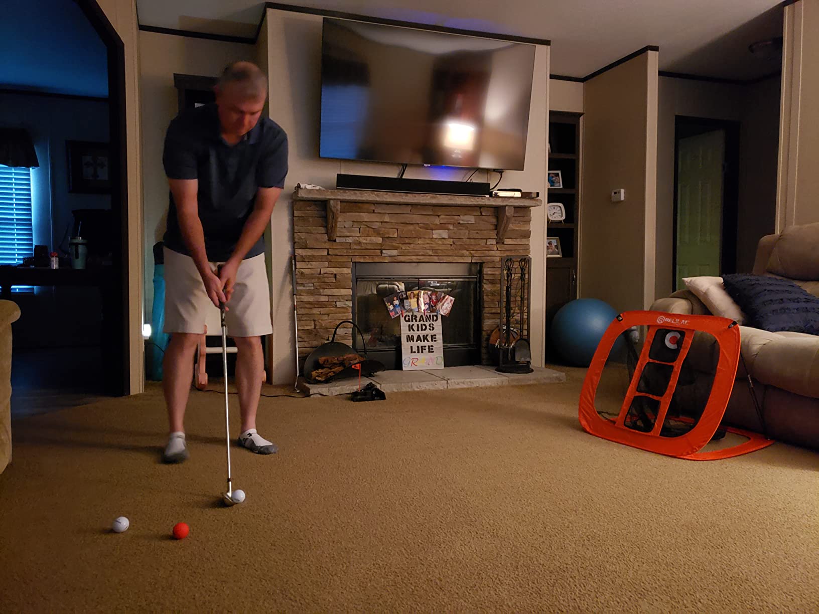 RELILAC Pop Up Golf Chipping Net - Indoor/Outdoor Golfing Target Accessories for Backyard Accuracy and Swing Practice - Gifts for Men, Dad, Husband, Women, Kid, Golfers customer photo 2