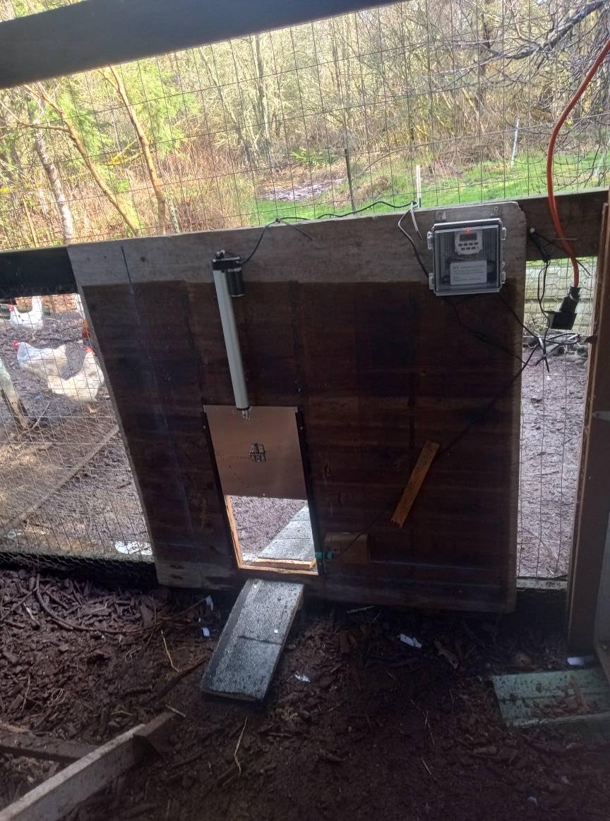 JVR Automatic Chicken Coop Door, Programmable Timer, Anti-Pinch, Aluminum customer photo 1
