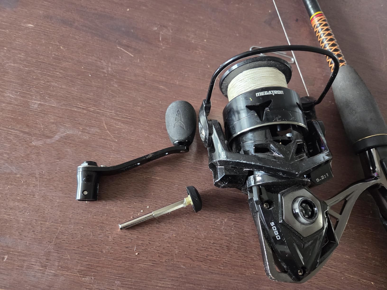 KastKing Megatron Spinning Fishing Reels with 5.2:1 Gear Ratio | Max Drag: 39.5 lb, 7+1 BB, 13.4 oz, Aerospace Aluminum Alloy Skeletal Frame customer photo 1