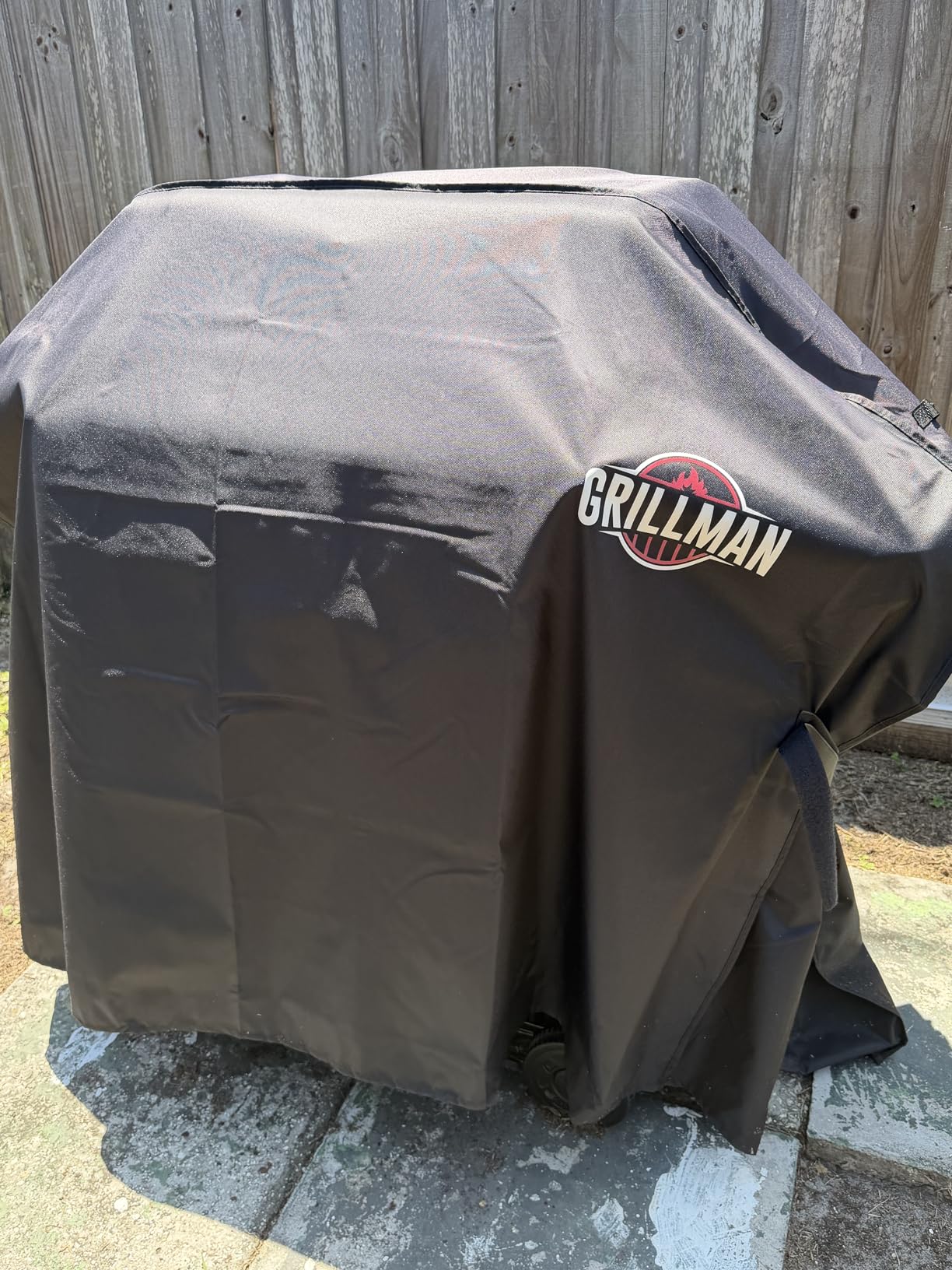Grillman Premium Grill Cover for Outdoor Grill, BBQ Grill Cover 60 Inch - Rip-Proof, Waterproof, Top Heavy-Duty Large 60 Inch Grill Cover - Barbecue Cover & Gas Grill Covers (60