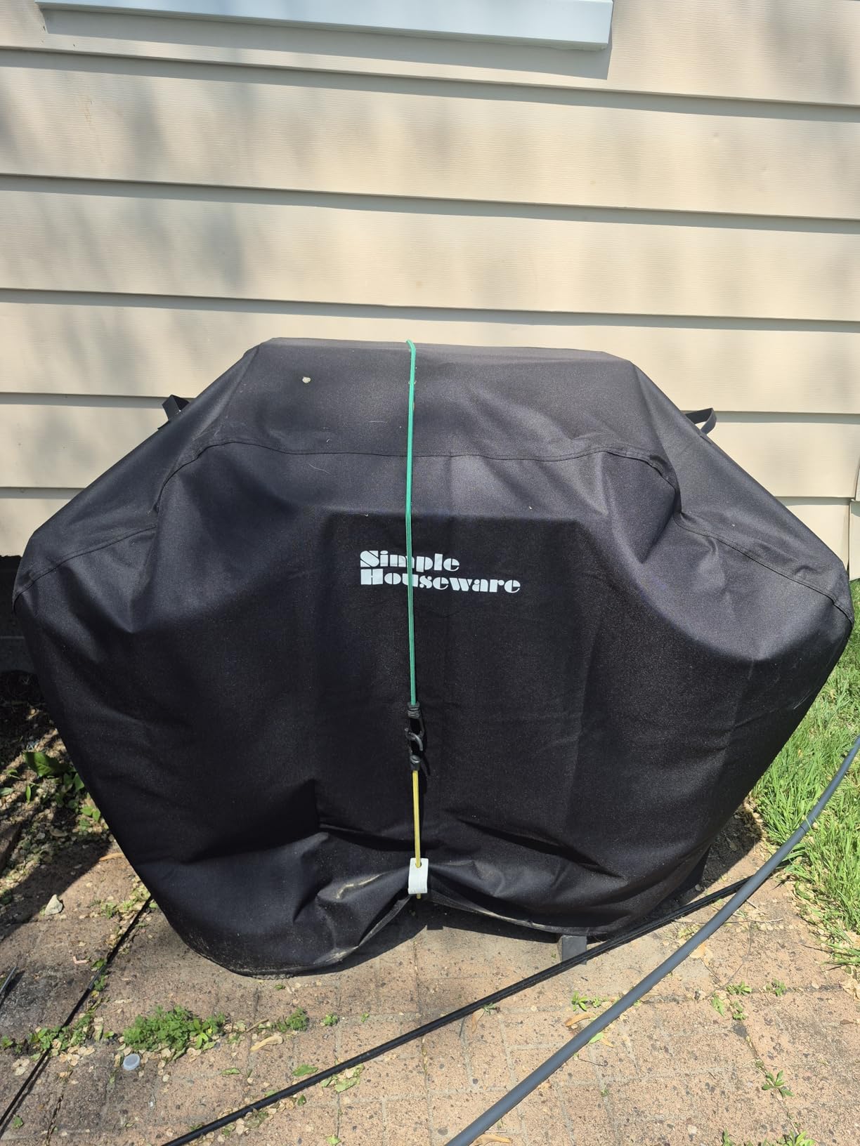 Simple Houseware 55 in. Heavy-Duty BBQ Gas Grill Cover, Waterproof | 600D Polyester, Fits 3-4 Burner, Weather-Resistant customer photo 2