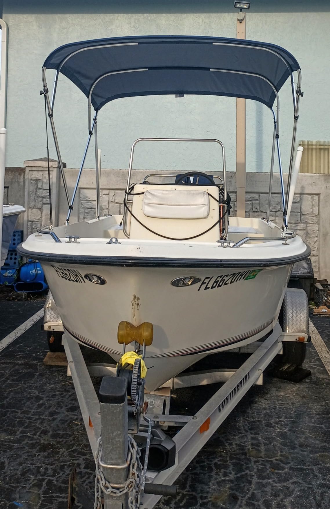 Seamander 4 Bow Bimini Top 8'L 54