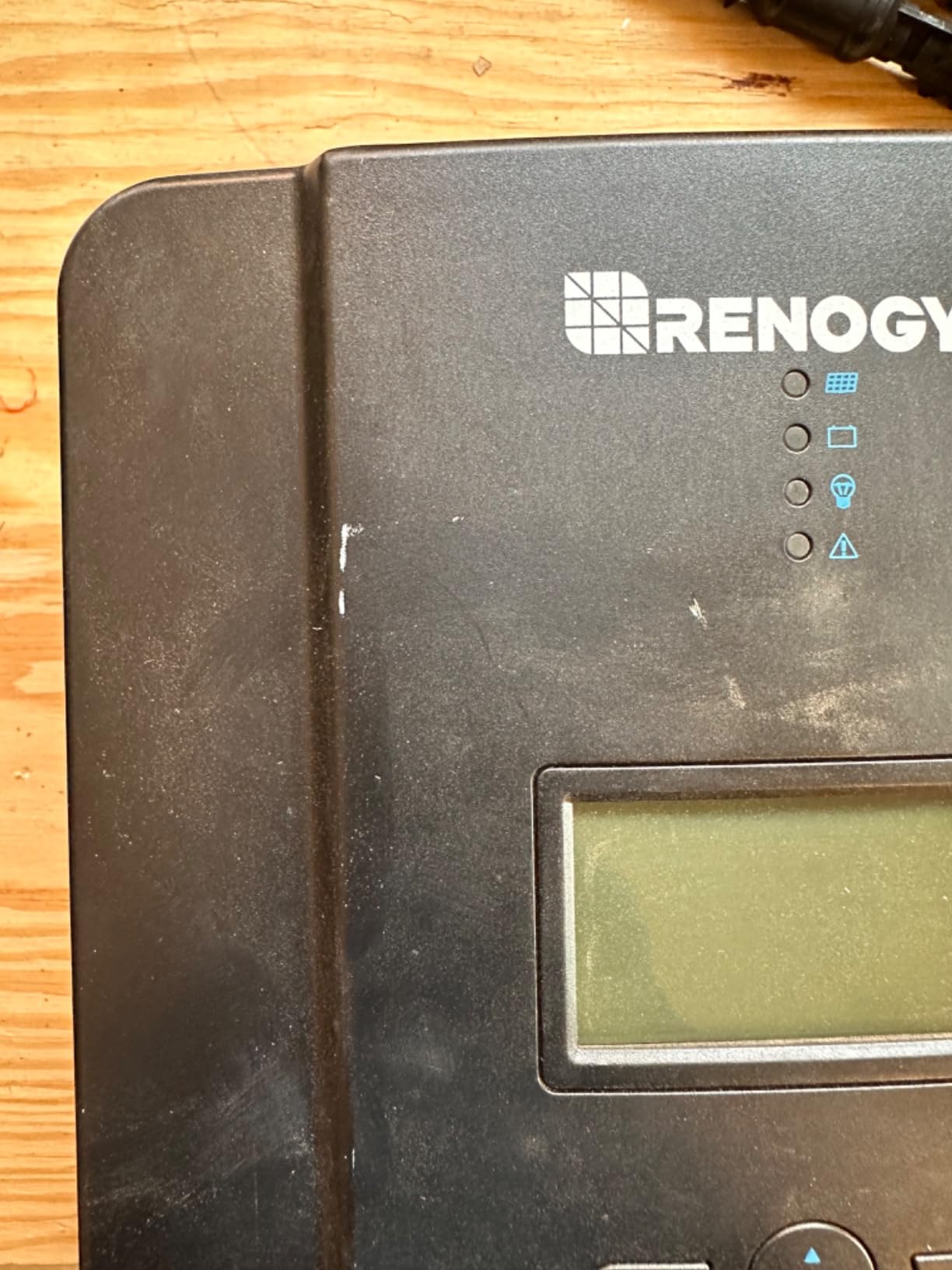 Renogy Rover MPPT Solar Charge Controller 60A 12/24/36/48V for Solar Panels | 150V PV input, AGM/Gel/Flooded (auto), Li (manual), MPPT 99%, overcharge/short protection, negative ground, for off-grid customer photo 2