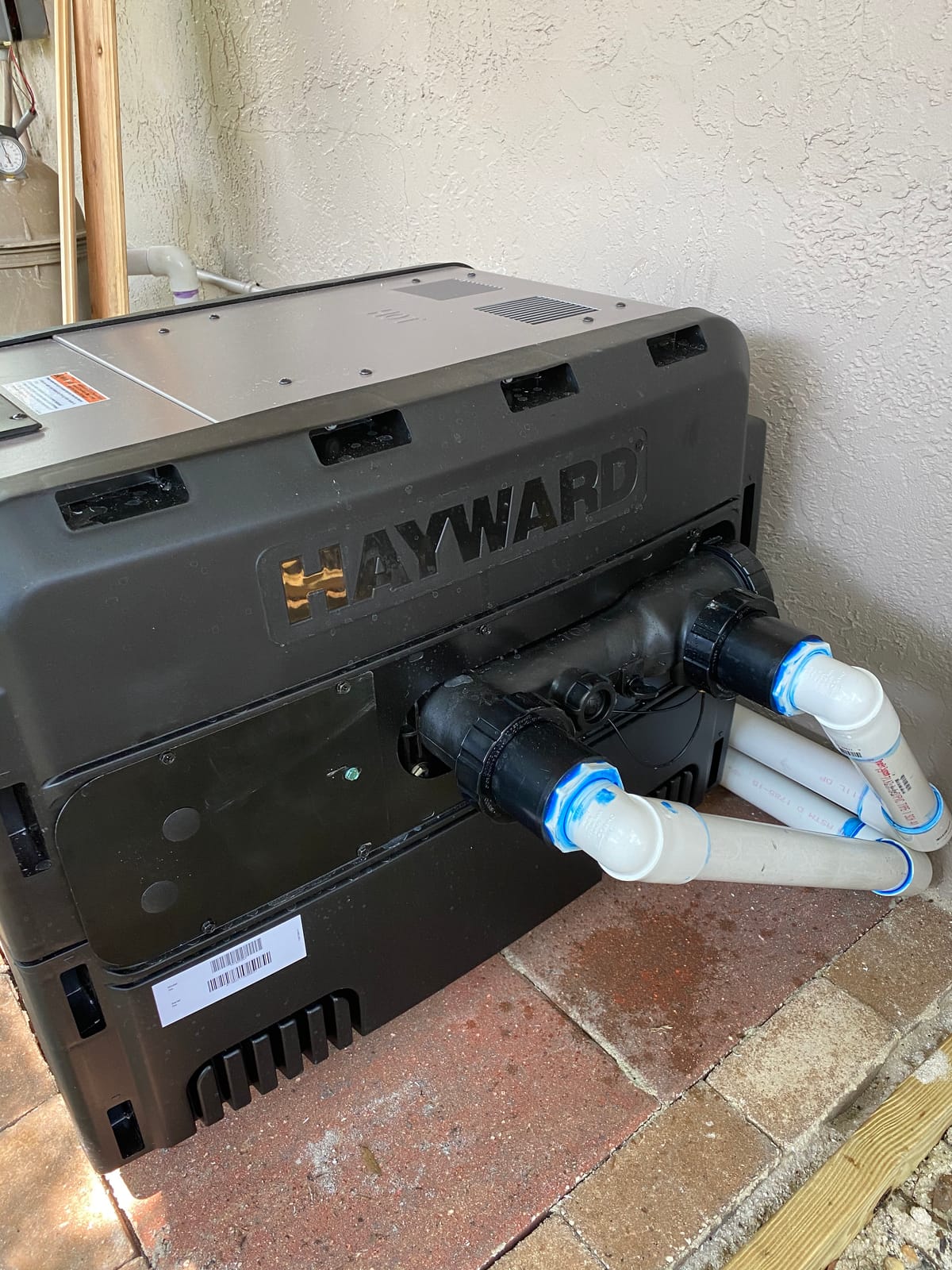 Hayward H-Series Natural Gas Pool Heater for Inground Pools 150,000 BTU (W3H150FDN) customer photo 1