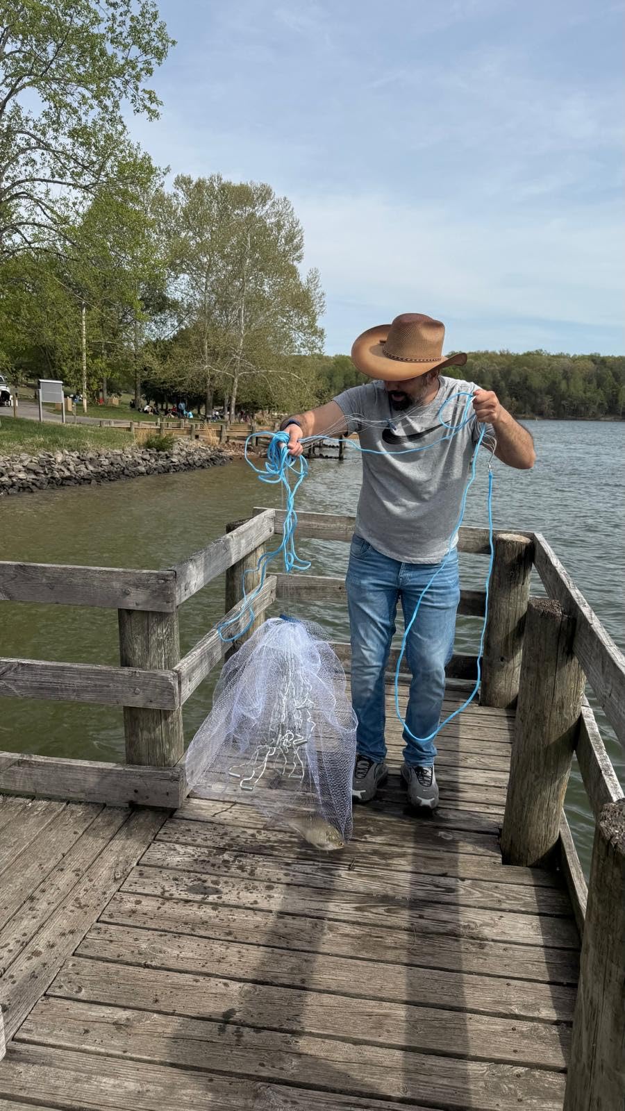 Yeahmart American Saltwater Fishing Cast Net for Bait Trap Fish 3ft/4ft/5ft/6ft/7ft/8ft/9ft/10ft Radius Casting Nets with Heavy Duty Real Zinc Sinker Weights, 3/8inch Mesh Size customer photo 2