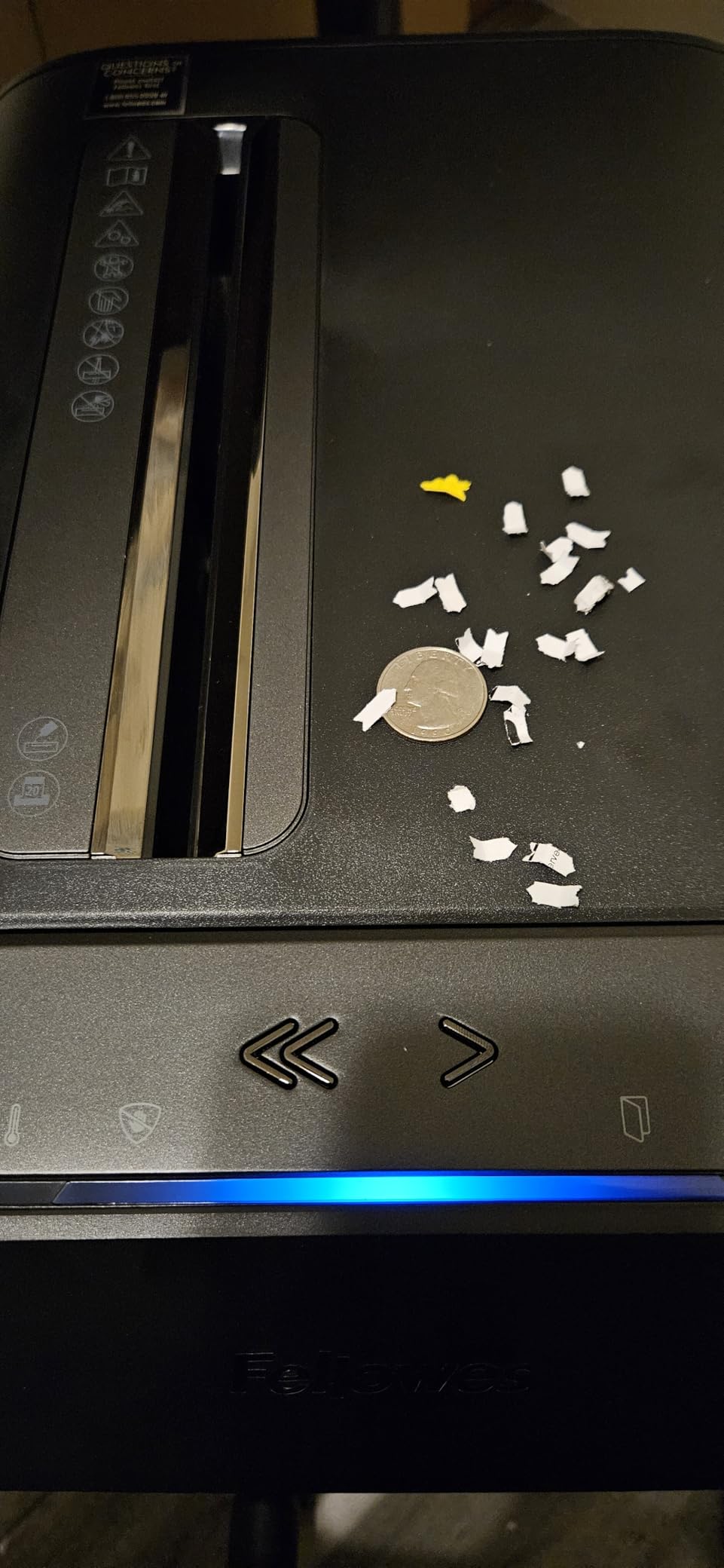 Fellowes Powershred LX220 Micro-Cut Paper Shredder, White customer photo 2