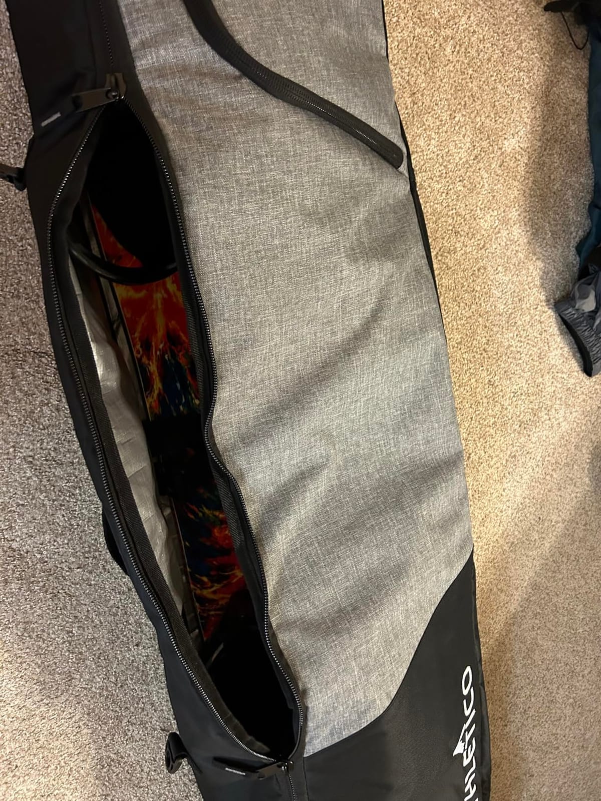 Athletico Peak Snowboard Bag - Padded Snowboard Travel Bag for Air Travel Carries Snow Board Gear Including Snowboarding Boots, Goggles, Etc for Flying customer photo 1