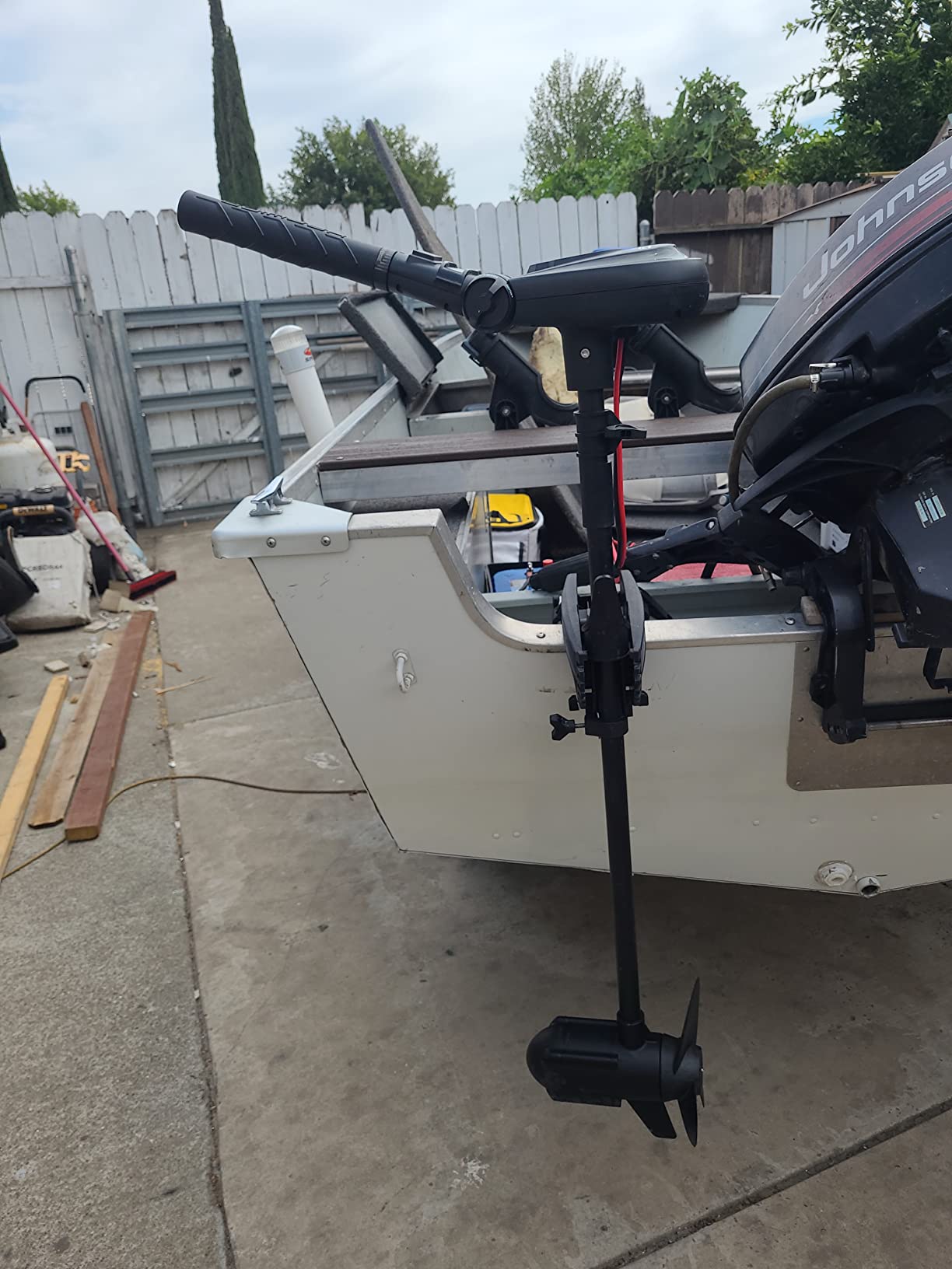 AQUOS Haswing 12V 65lbs 35.5in Brushless Transom Trolling Motor | Fresh & Saltwater Ready, Stepless F/R Speed Control, Kill Switch customer photo 1