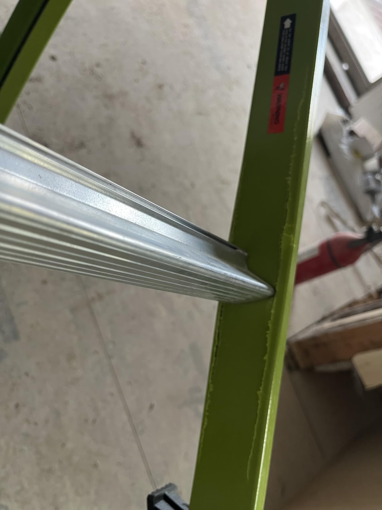 Little Giant King Kombo, 5 ft Fiberglass Multi-Position Ladder, 13905-001 | Pro Multi-Position Ladder, Step/Extension/Leaning Modes, Non-Conductive Fiberglass, Hi-Viz Green, 375 lbs. Weight Capacity customer photo 1