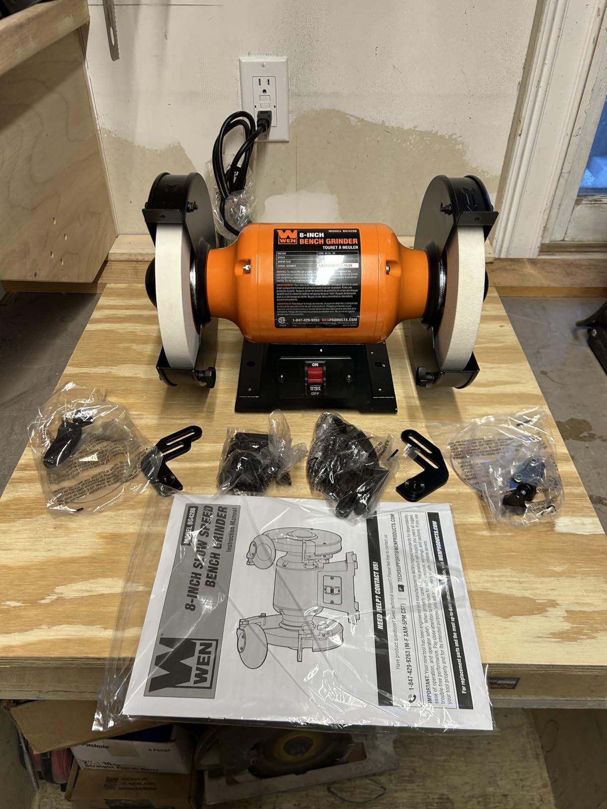 WEN BG4286 3-Amp 8-Inch Slow Speed Bench Grinder, Orange/Black customer photo 1