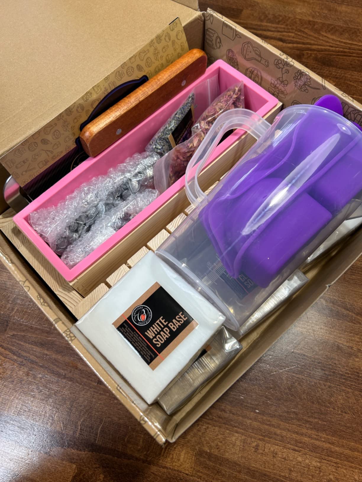 CraftZee Large Premium Deluxe Soap Making Kit - All-in-One Soap Making Supplies with Soap Base, Soap Cutter Box, Silicone Loaf Molds, Fragrances & More customer photo 1
