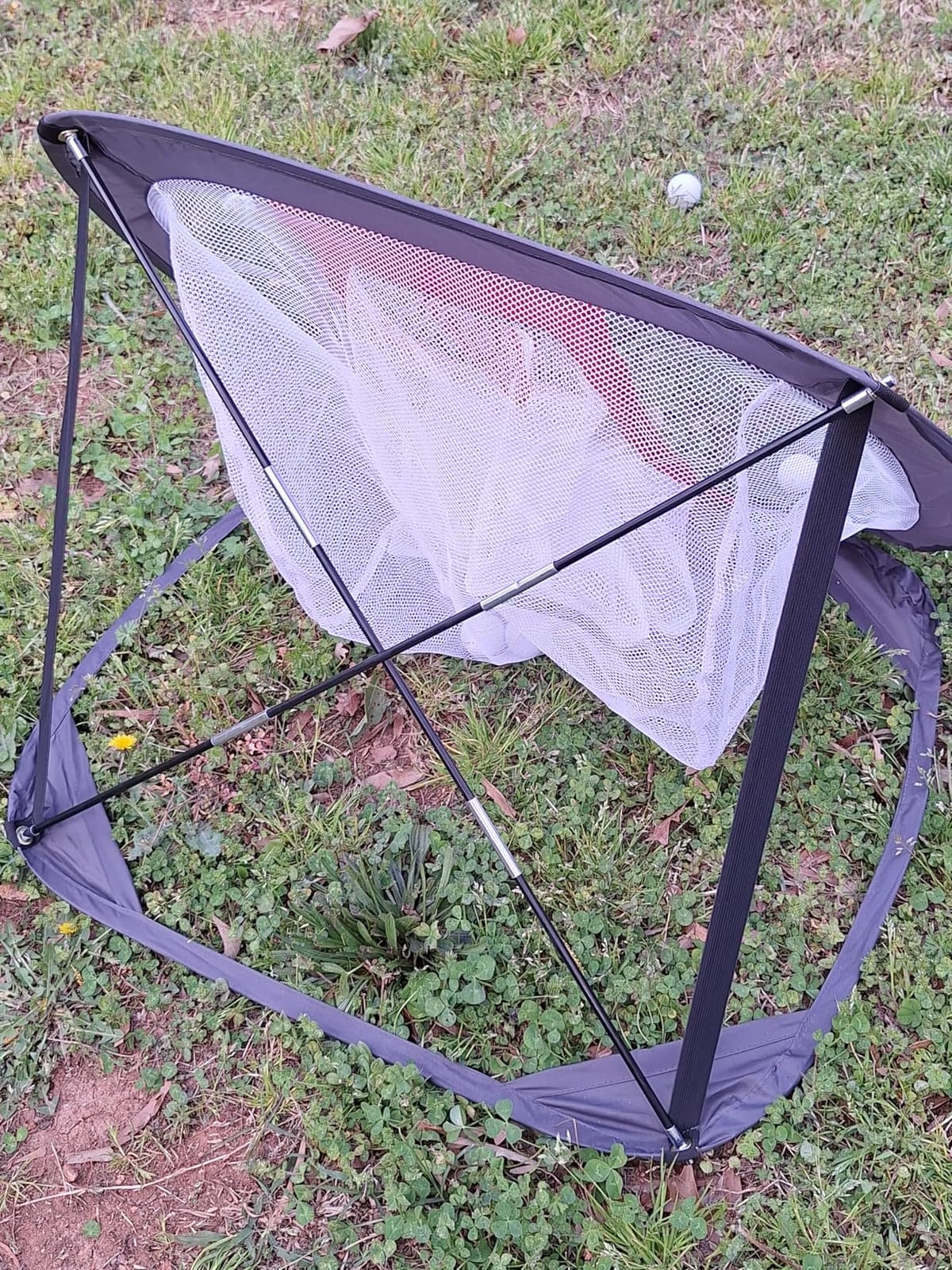 SAPLIZE Golf Chipping Net for Backyard Practice - Improve Accuracy & Distance Control, Foldable Golf Training Aid for Indoor Outdoor Use, Multi Target Practice Net for All Skill Levels customer photo 1