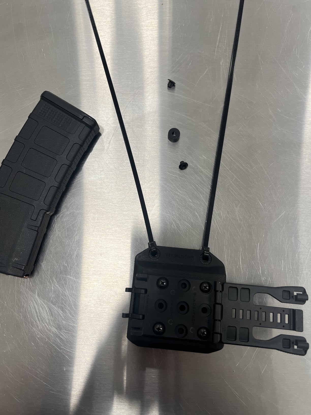 AR-15 / M4 / M16 Mag Pouch - 5.56mm Rifle Magazine Carrier with Tek-Lok Belt Attachment Clip by Blade-Tech customer photo 1