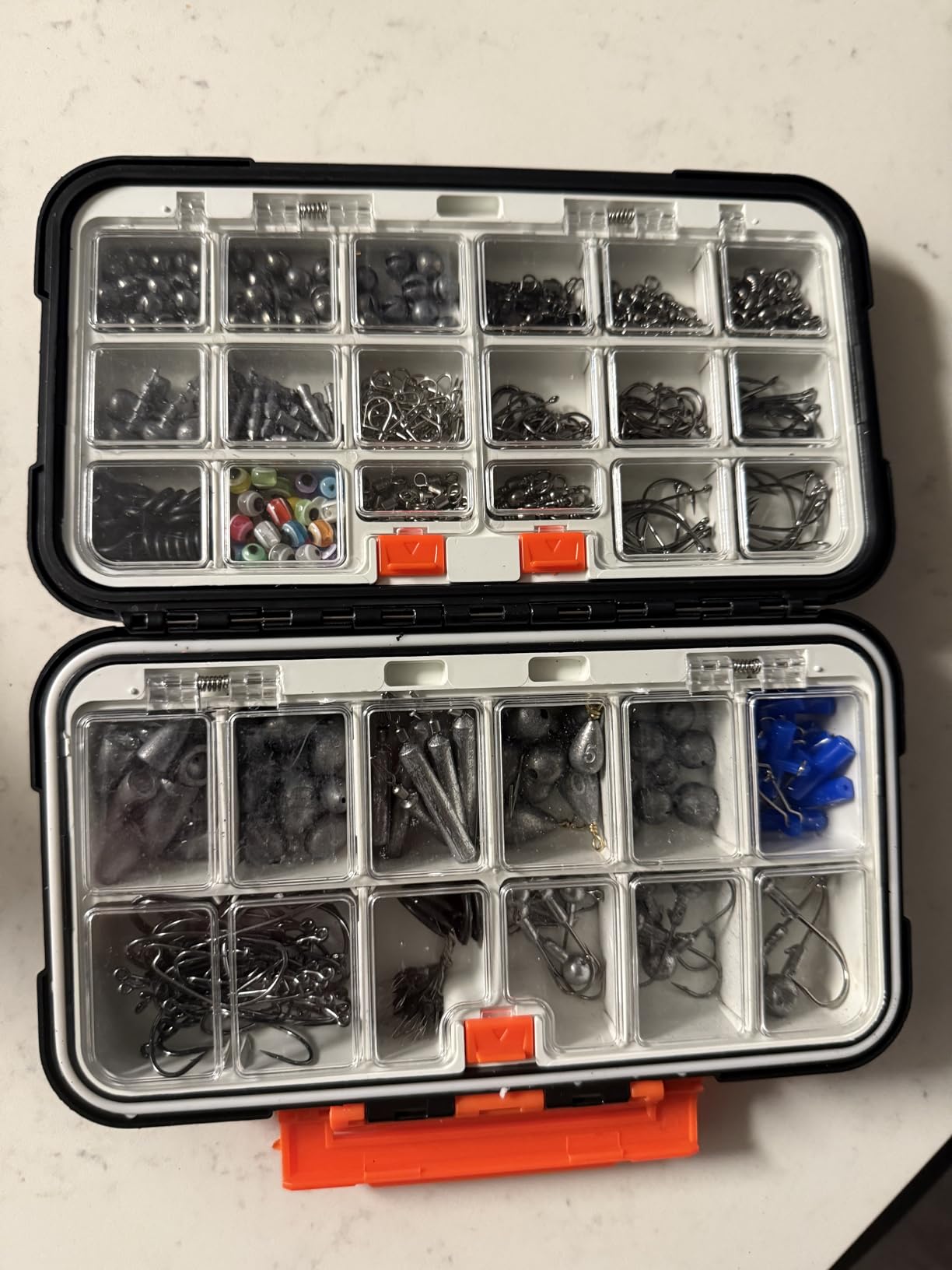 PLUSINNO 264/397pcs Fishing Accessories Kit, Organized Fishing Tackle Box with Tackle Included, Fishing Hooks, Fishing Weights Sinkers, Swivels, Beads, Fishing Gear Set Equipment for Bass Trout customer photo 1